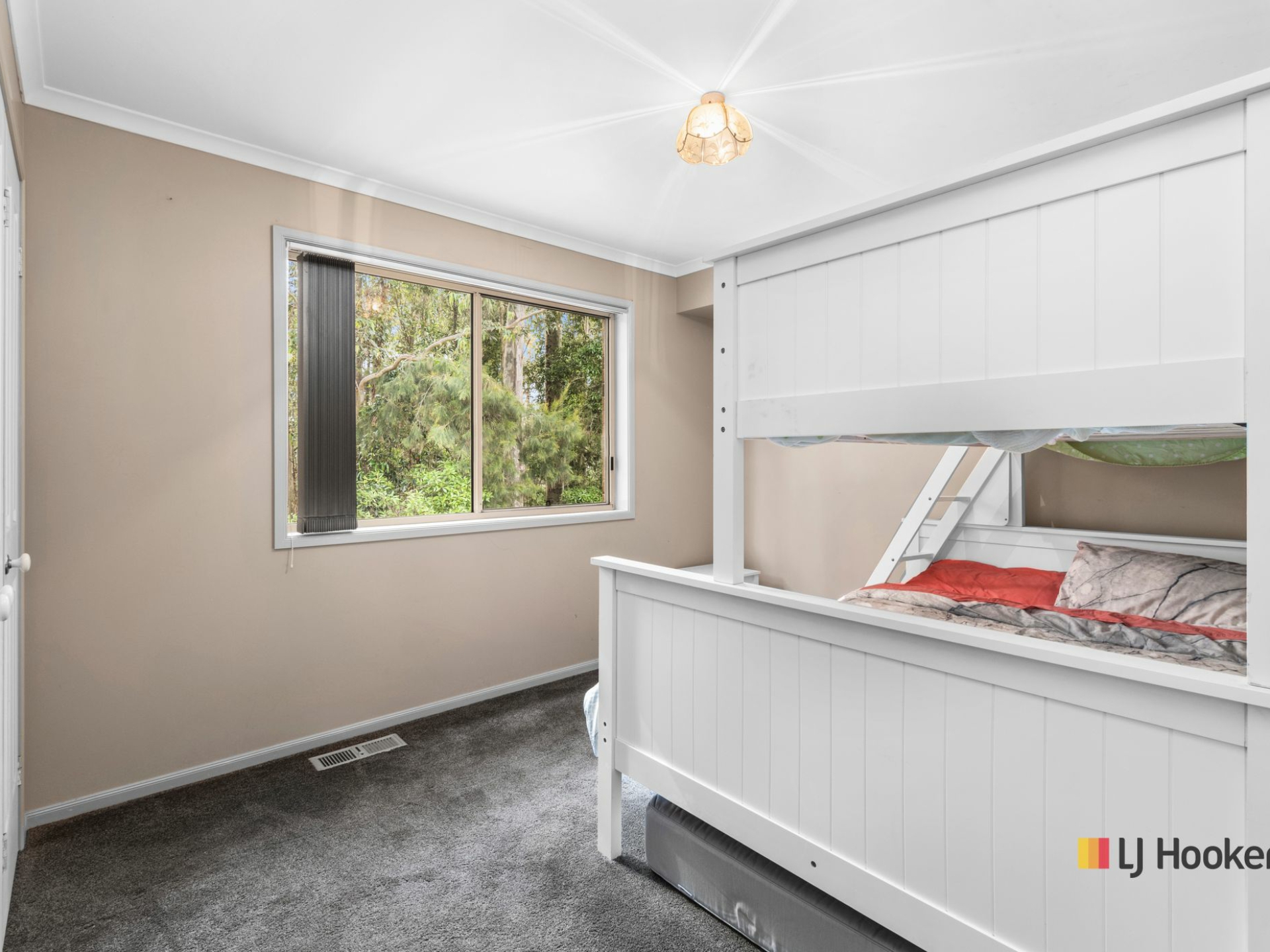 8A Lisa Place, SUNSHINE BAY