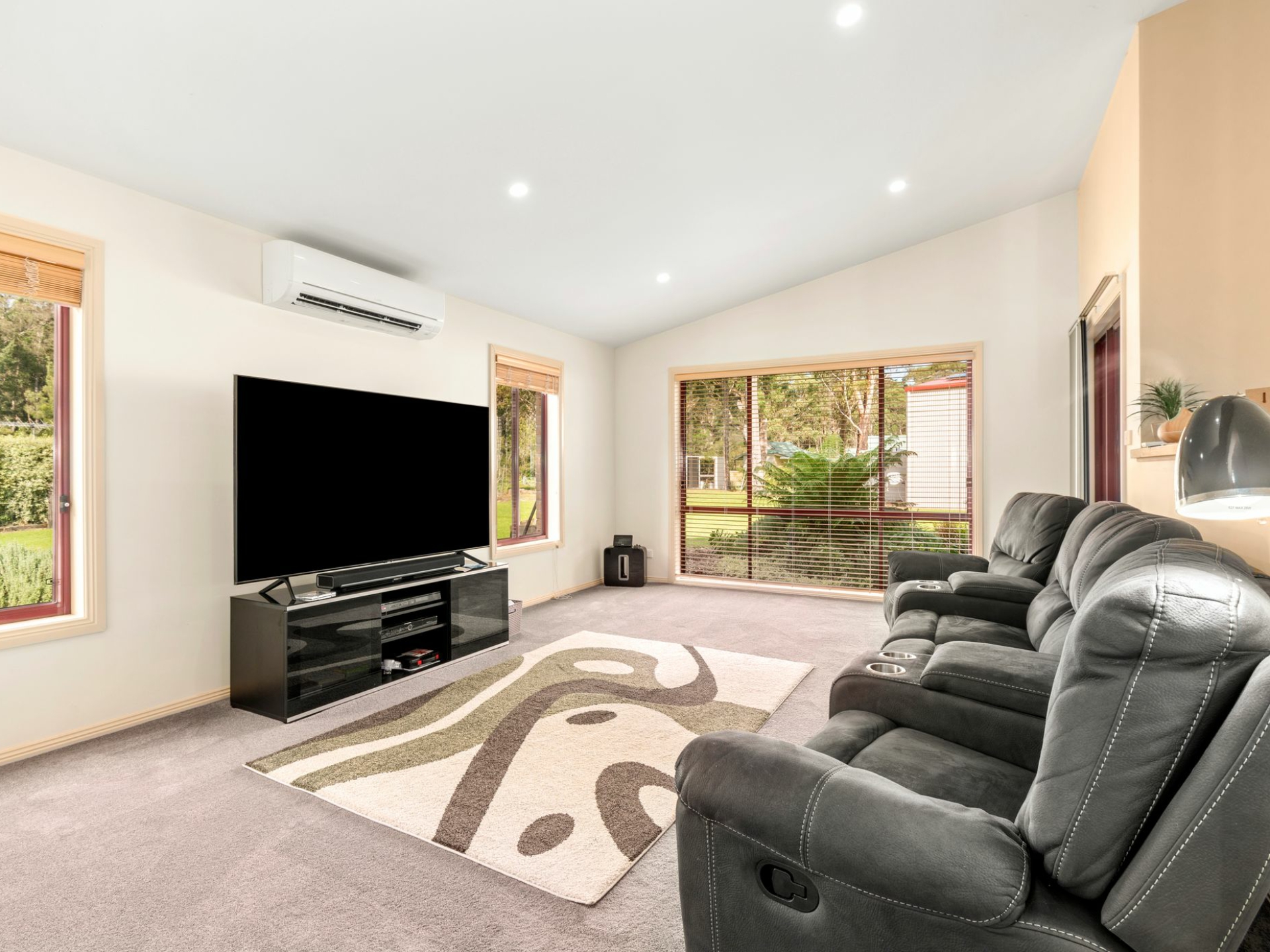 2 The Inlet Mossy Point NSW Property Details LJ Hooker