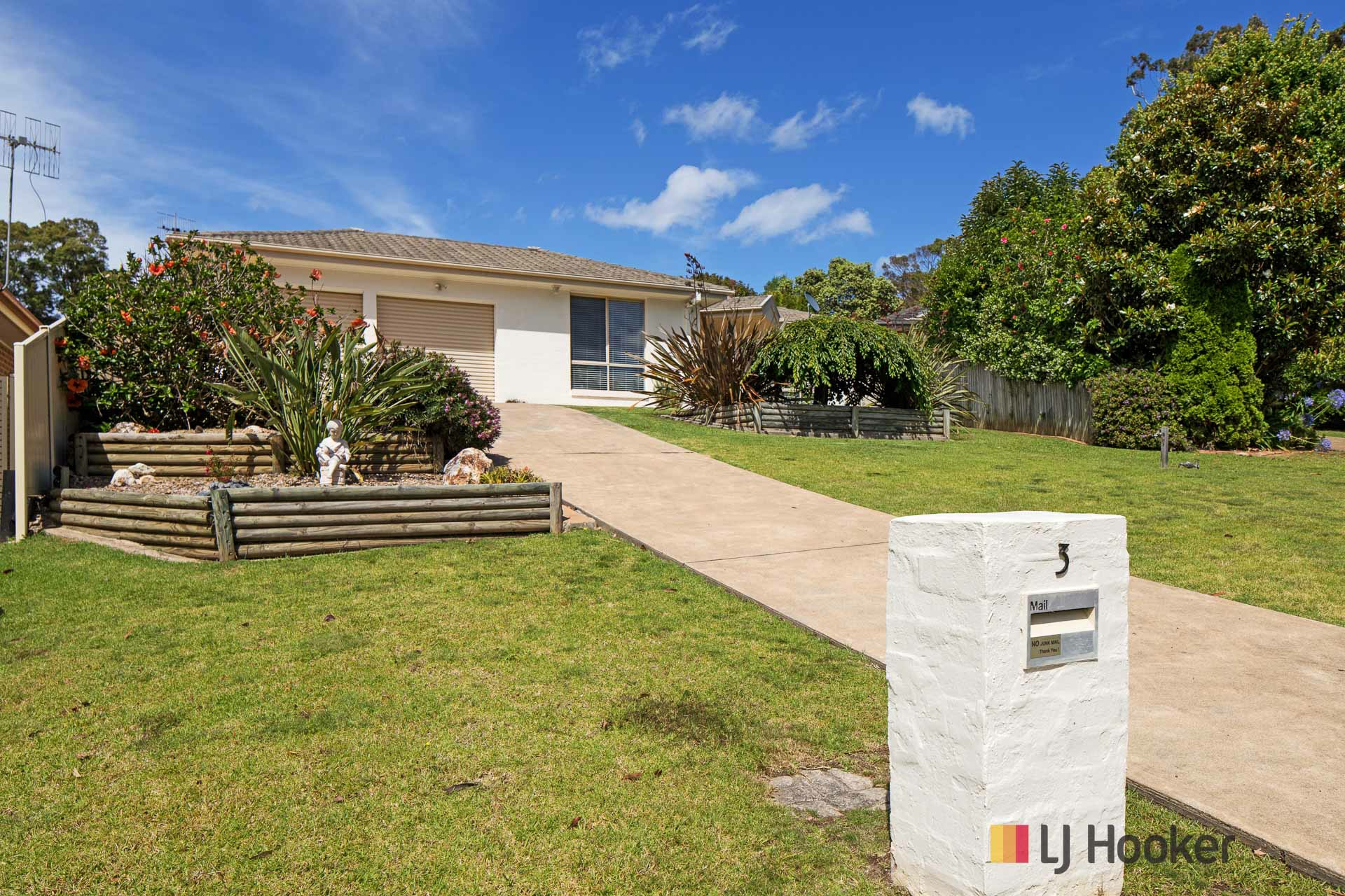 3 Banks Place, Sunshine Bay