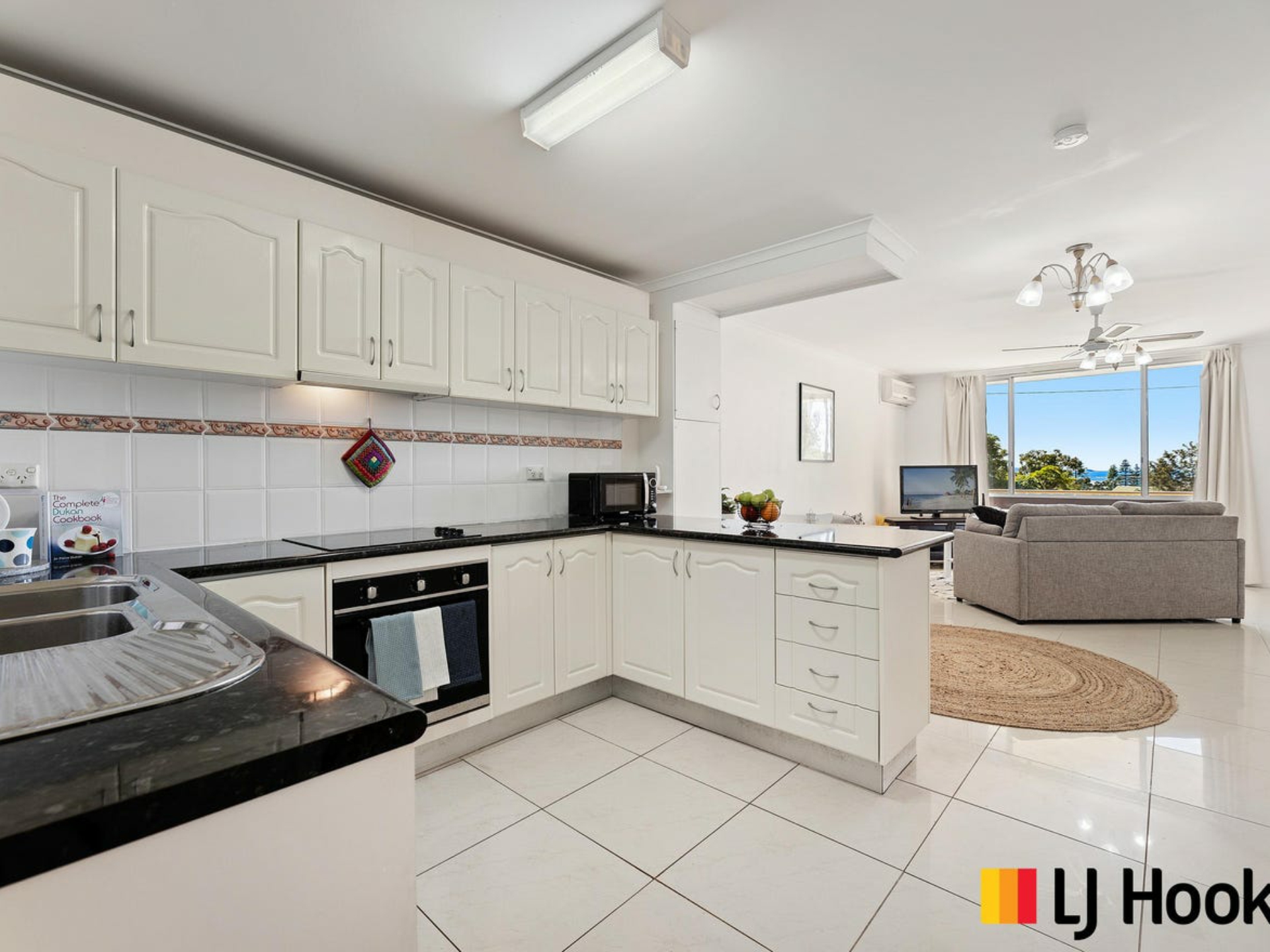 2/6 Pacific Street, BATEMANS BAY