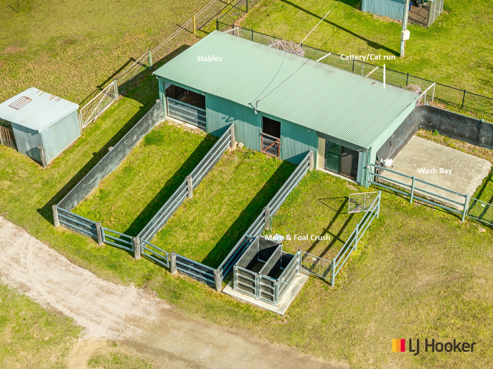 470 Larrys Mountain Road, MOGENDOURA