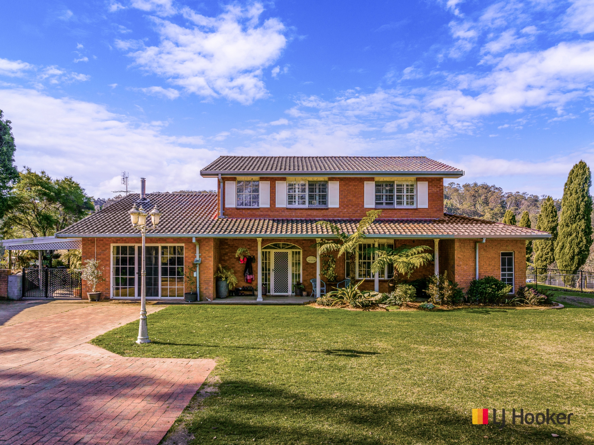 470 Larrys Mountain Road, MOGENDOURA
