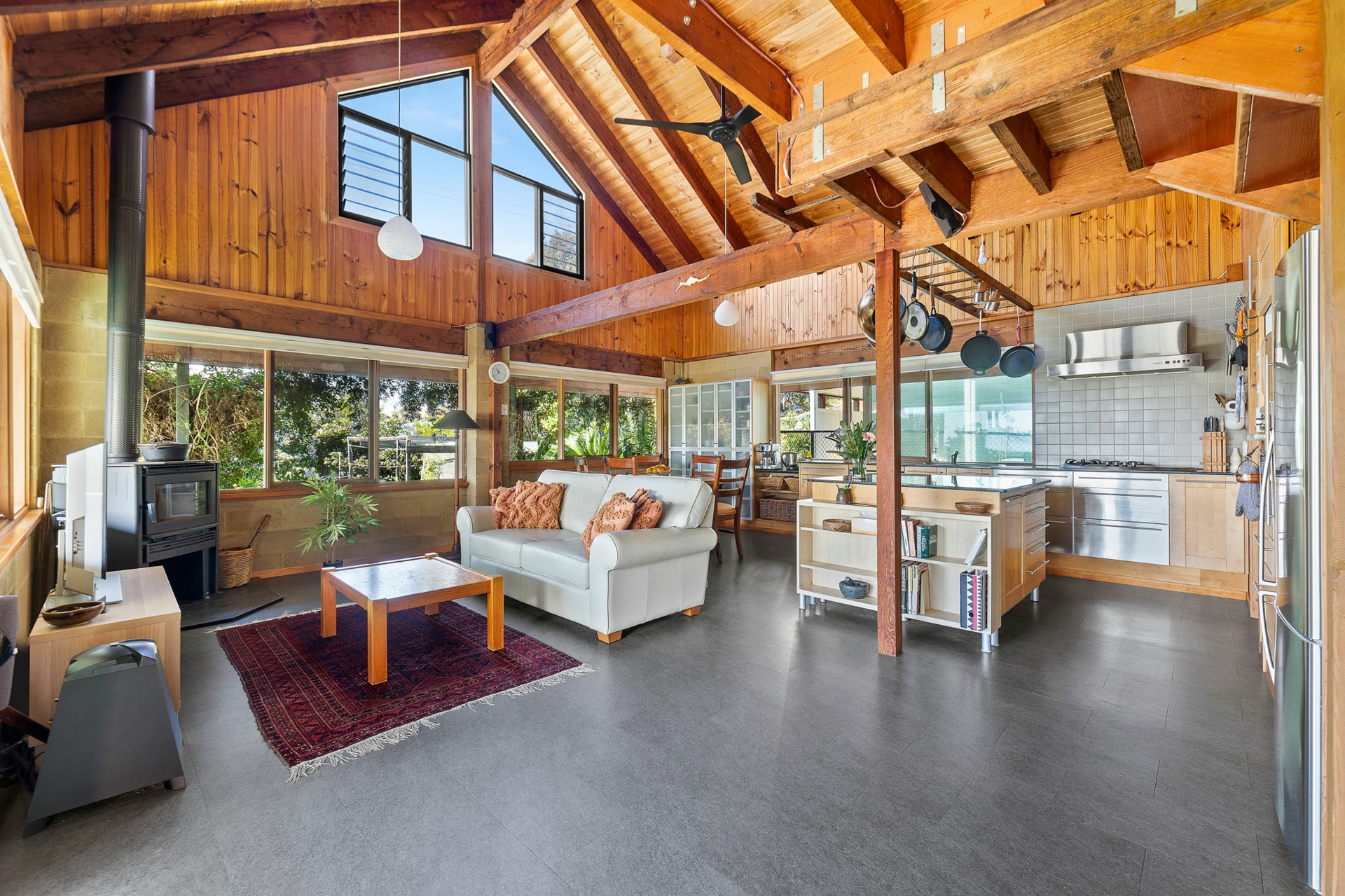 15 Hazel Road, MORUYA HEADS
