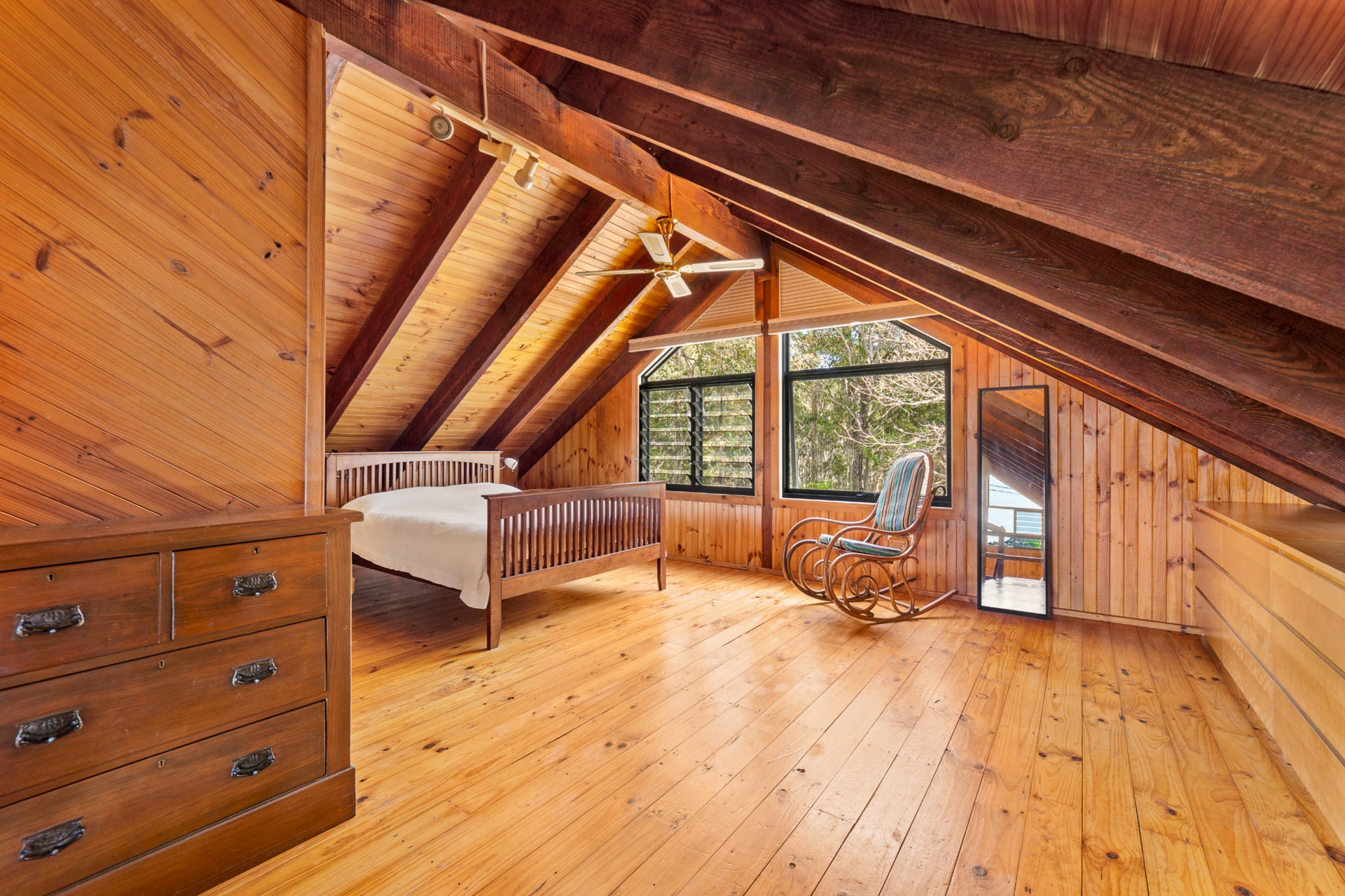 15 Hazel Road, MORUYA HEADS