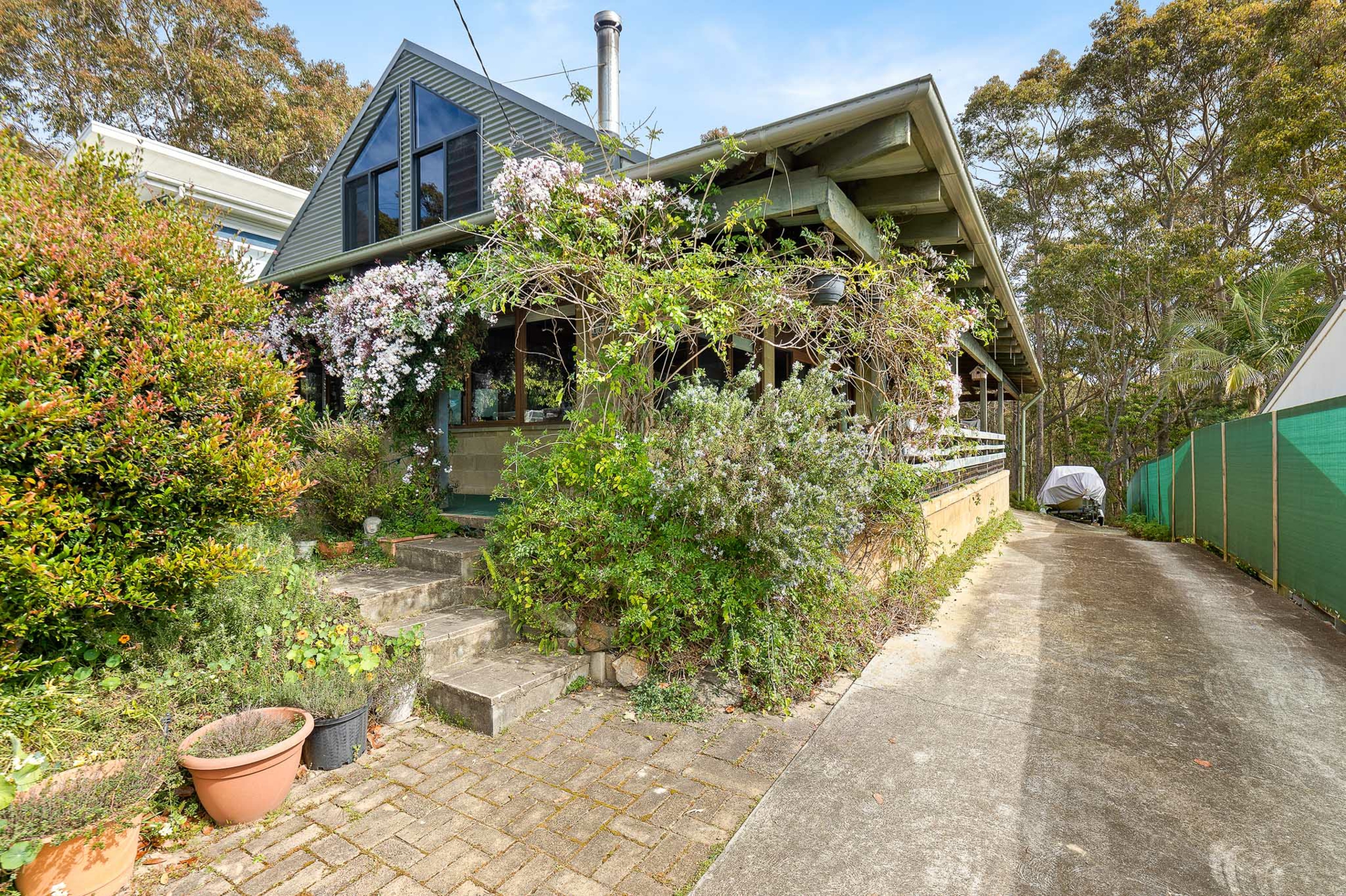 15 Hazel Road, MORUYA HEADS