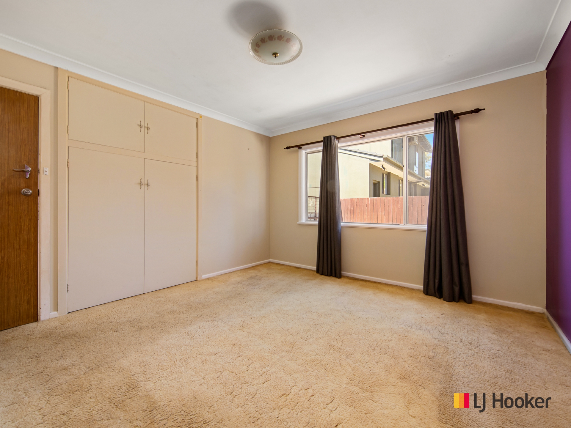 556 Beach Road, DENHAMS BEACH