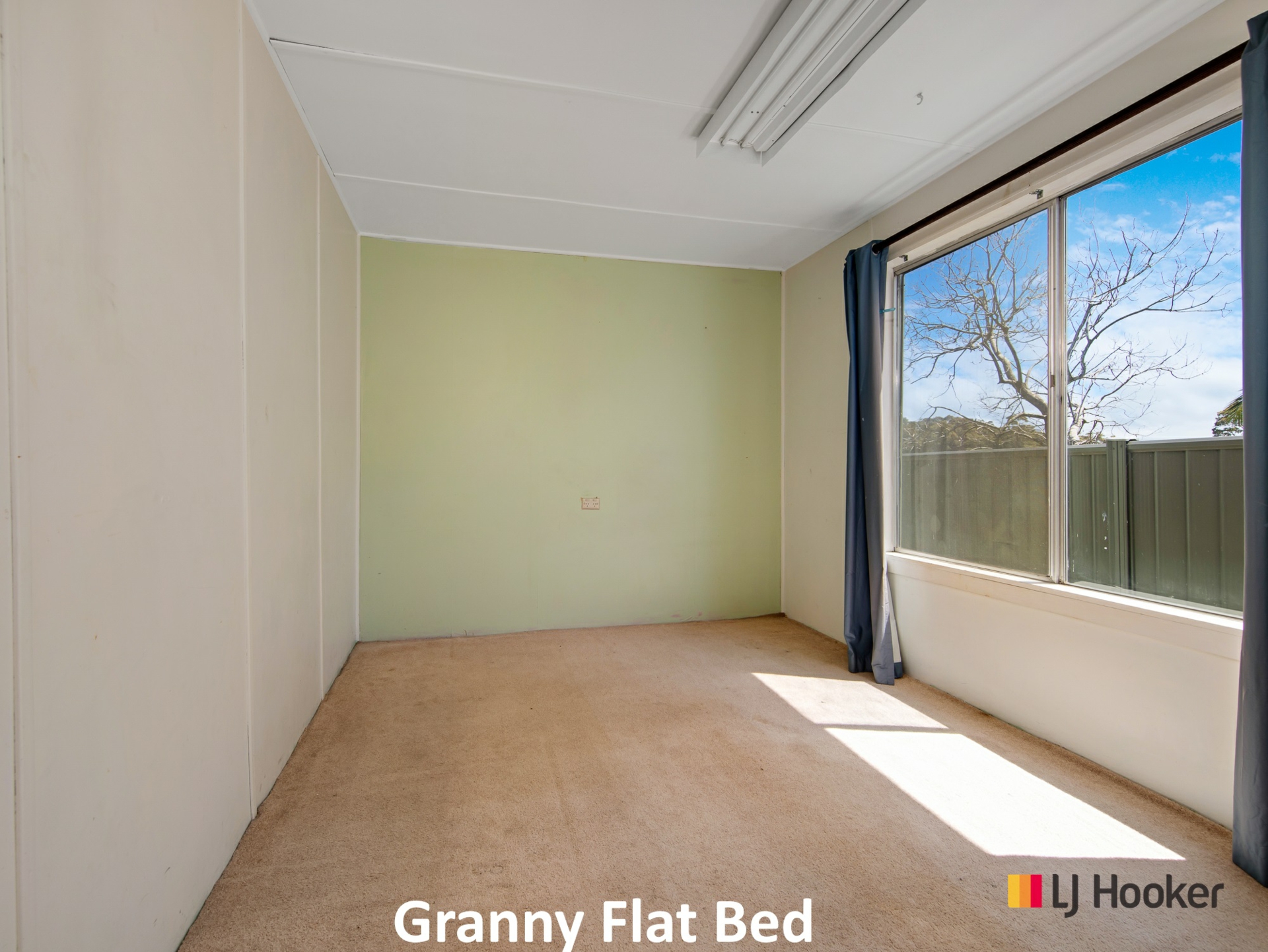 556 Beach Road, DENHAMS BEACH