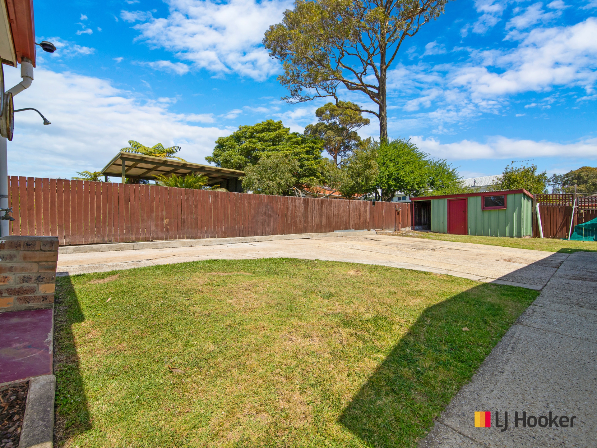 556 Beach Road, DENHAMS BEACH