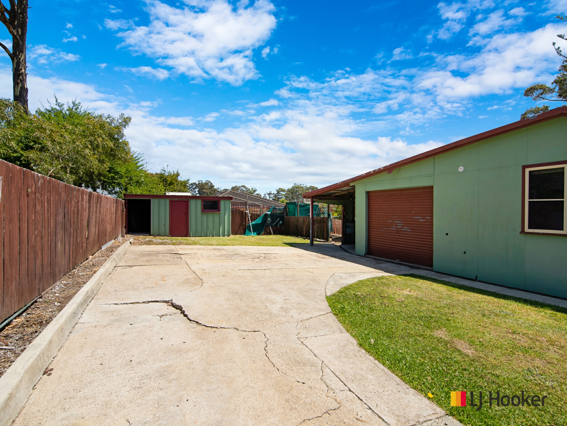 556 Beach Road, DENHAMS BEACH