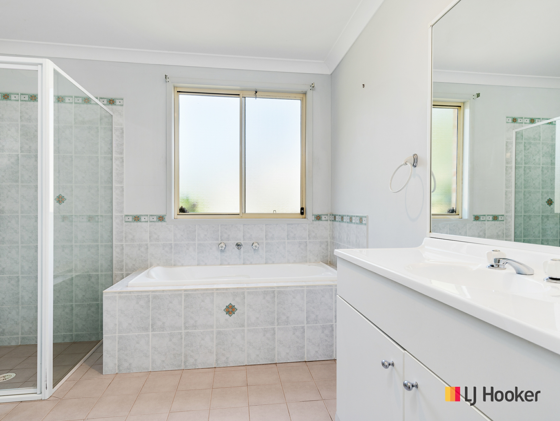 8 John Forrest Place, SUNSHINE BAY