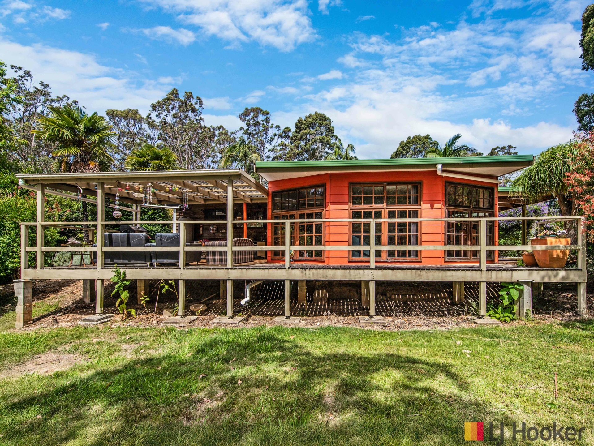 748 The Ridge Road — photo 3 of 30
