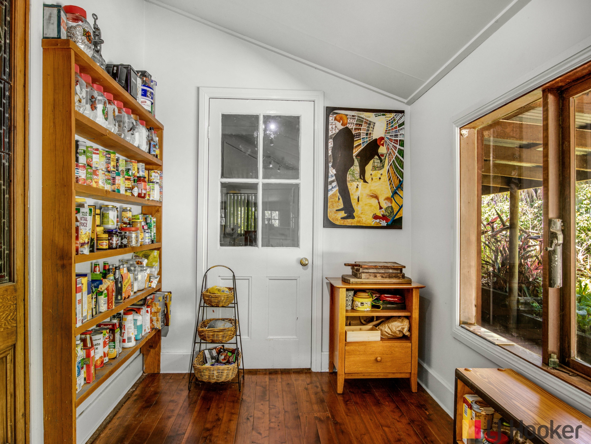 748 The Ridge Road — photo 10 of 30