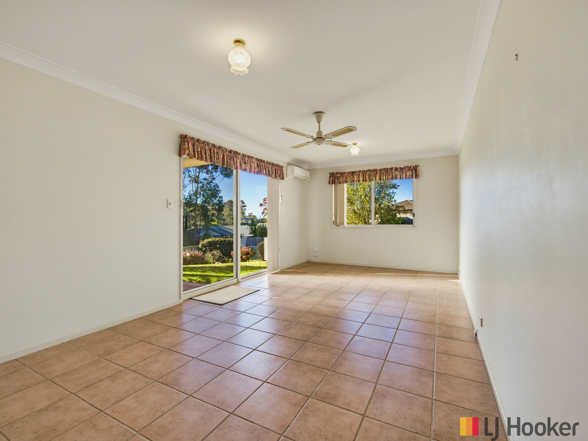 13 Poole Place — photo 4 of 30
