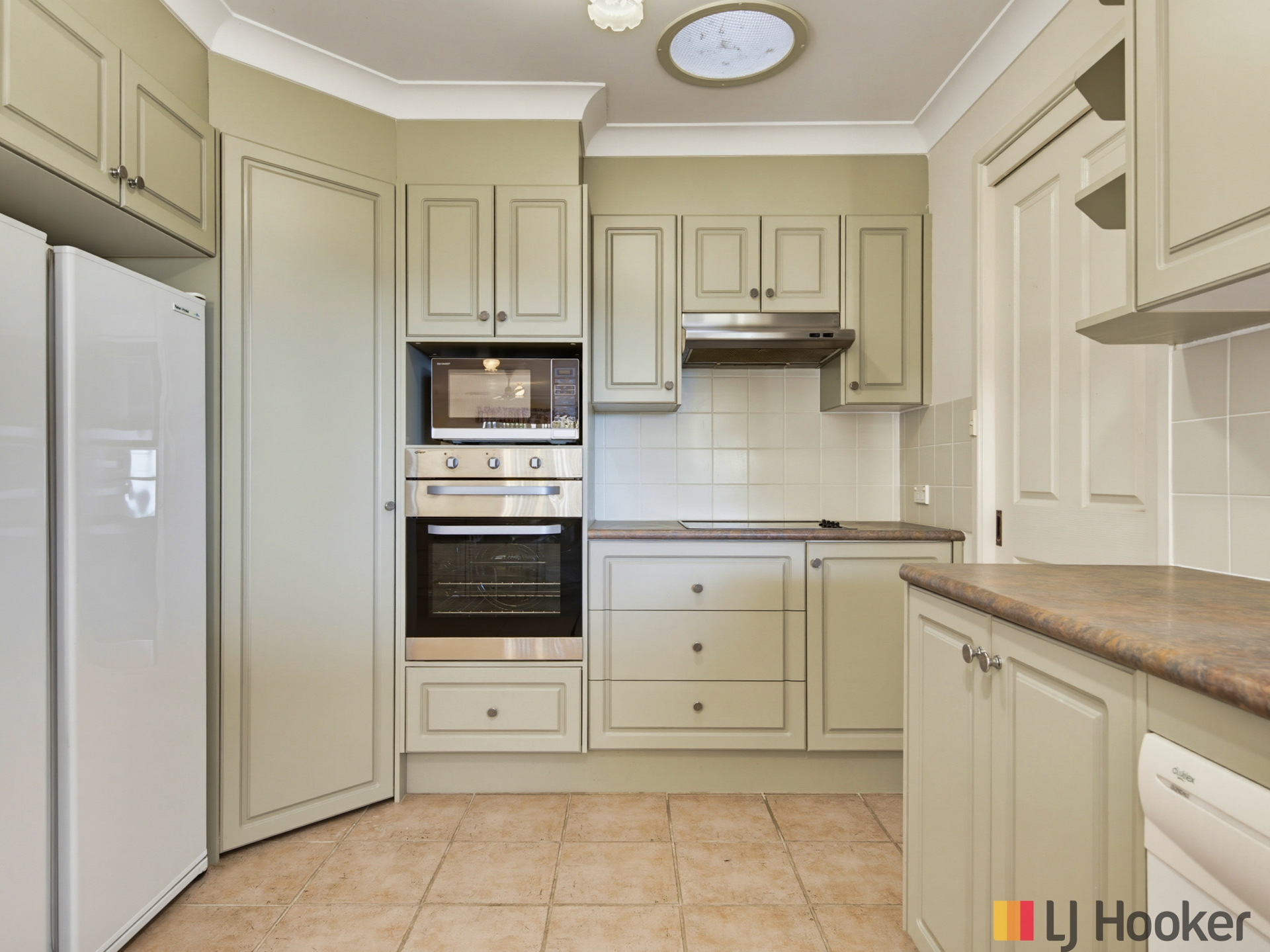 13 Poole Place — photo 6 of 30