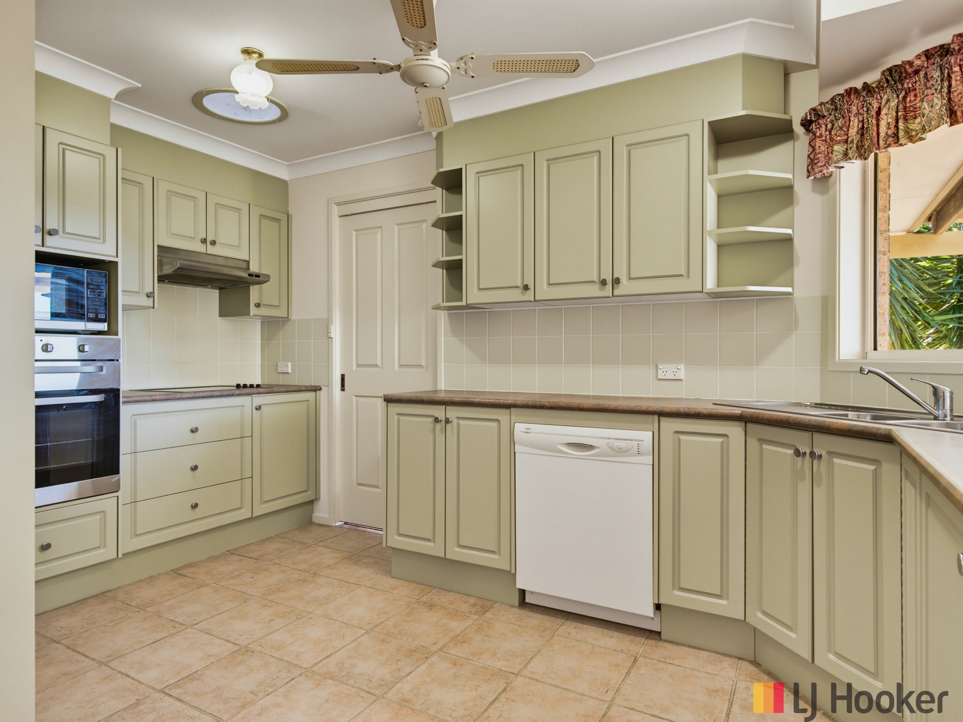 13 Poole Place — photo 16 of 30