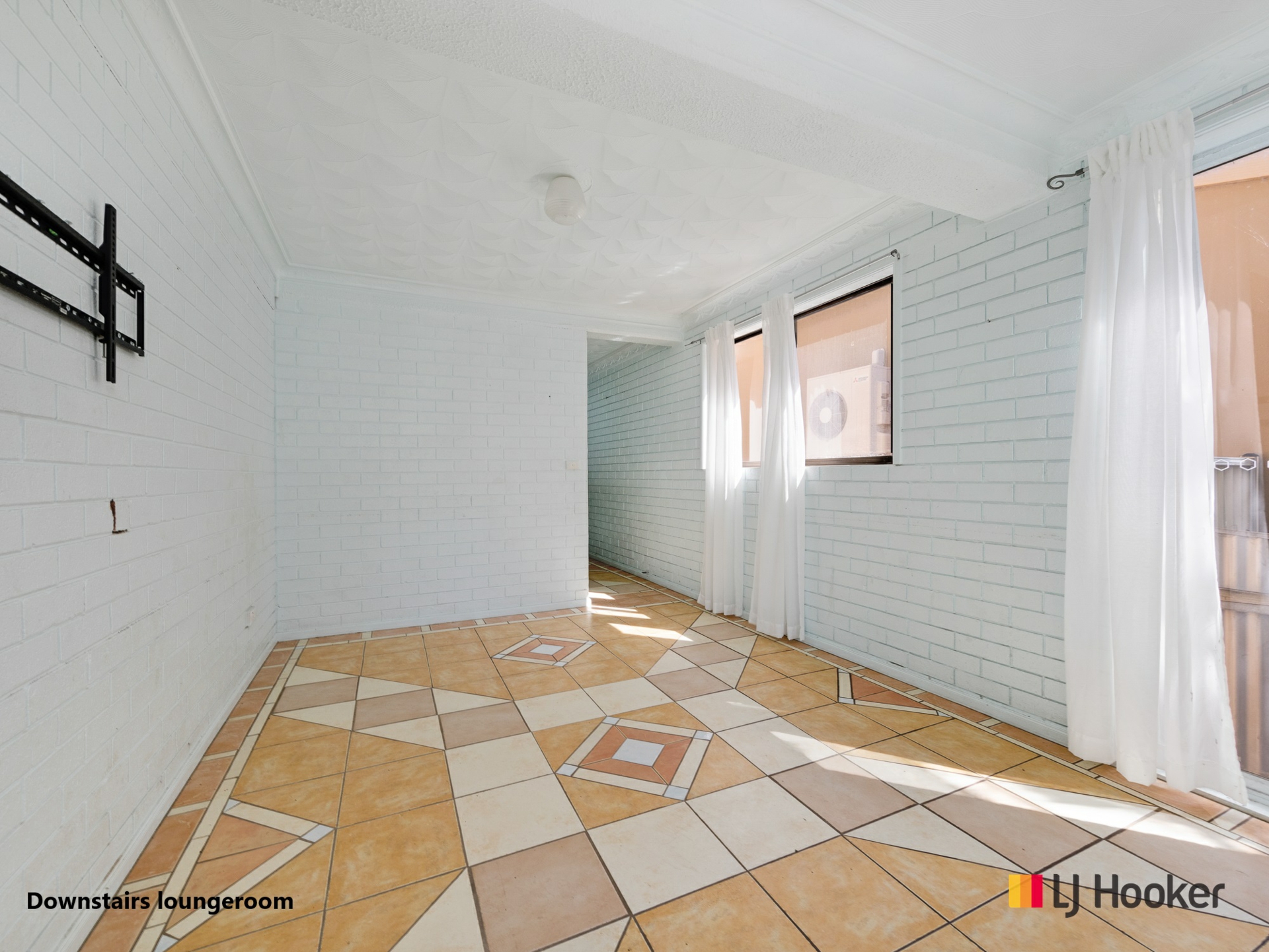 407 George Bass Drive — photo 18 of 30