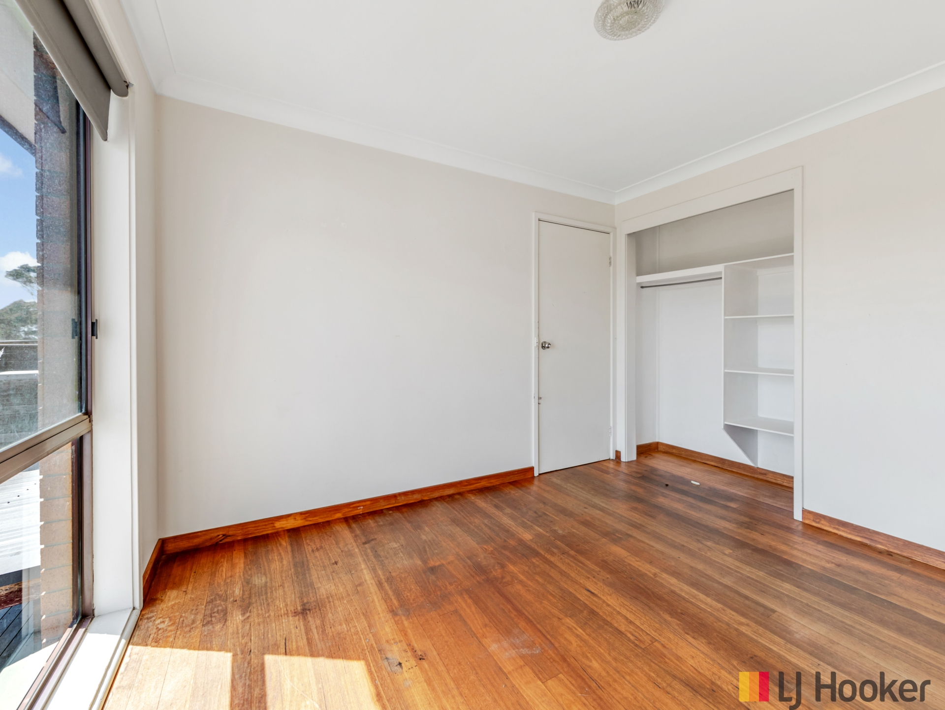 85 Tallawang Avenue — photo 8 of 30