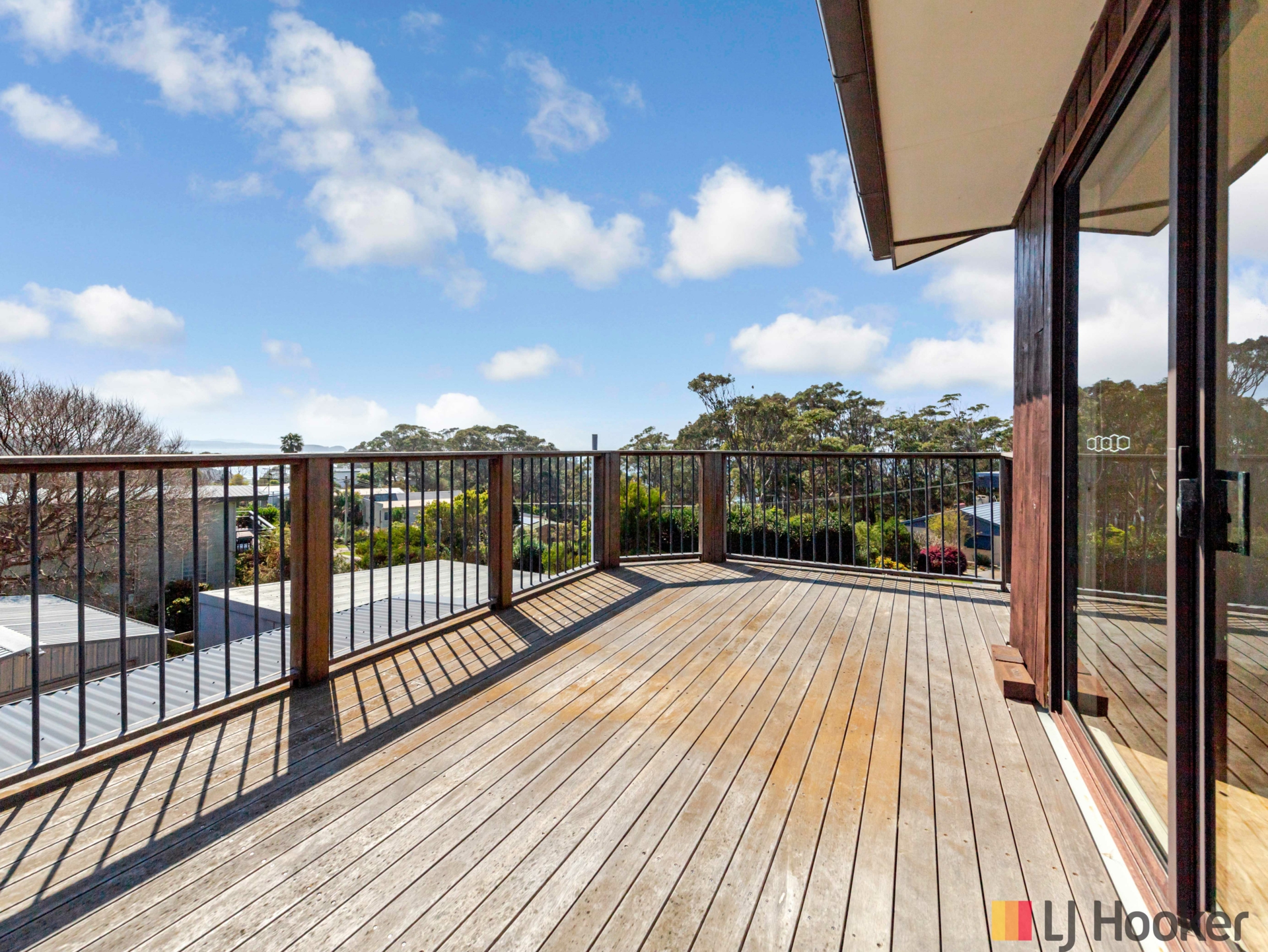 85 Tallawang Avenue — photo 11 of 30