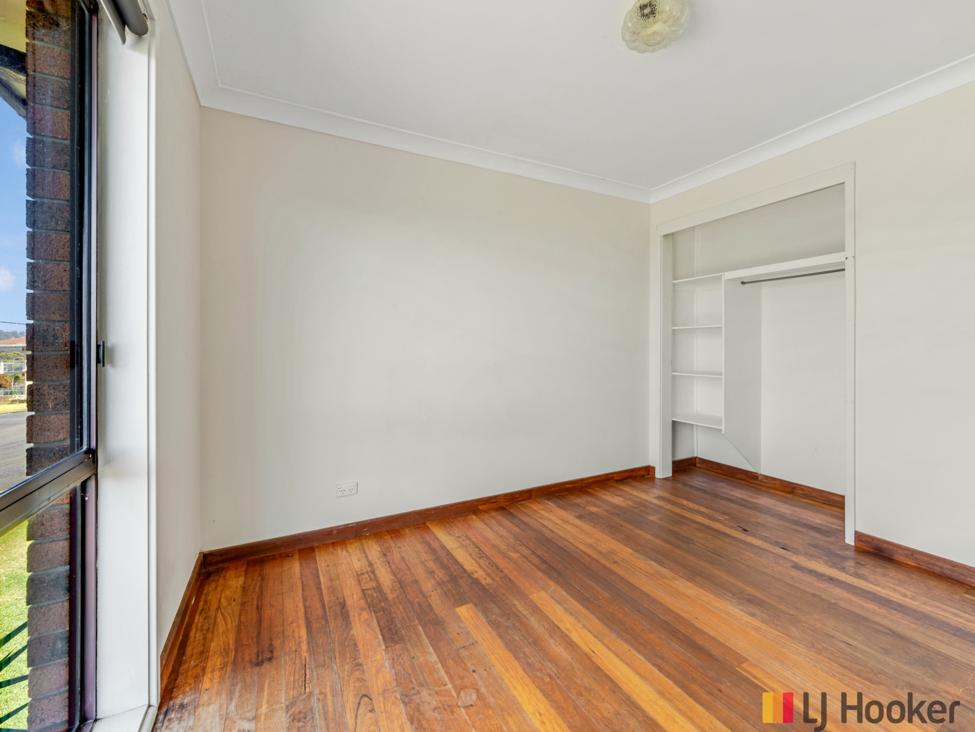 85 Tallawang Avenue — photo 12 of 30