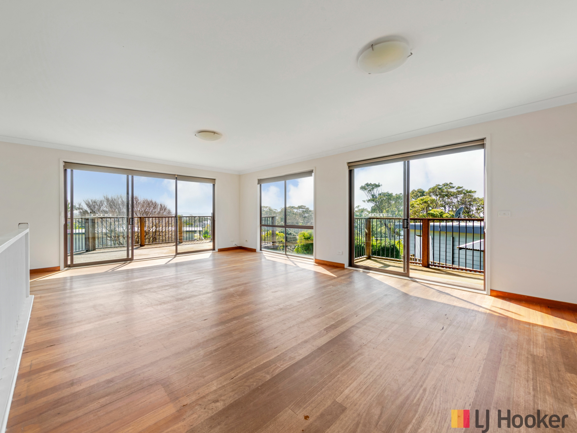 85 Tallawang Avenue — photo 18 of 30