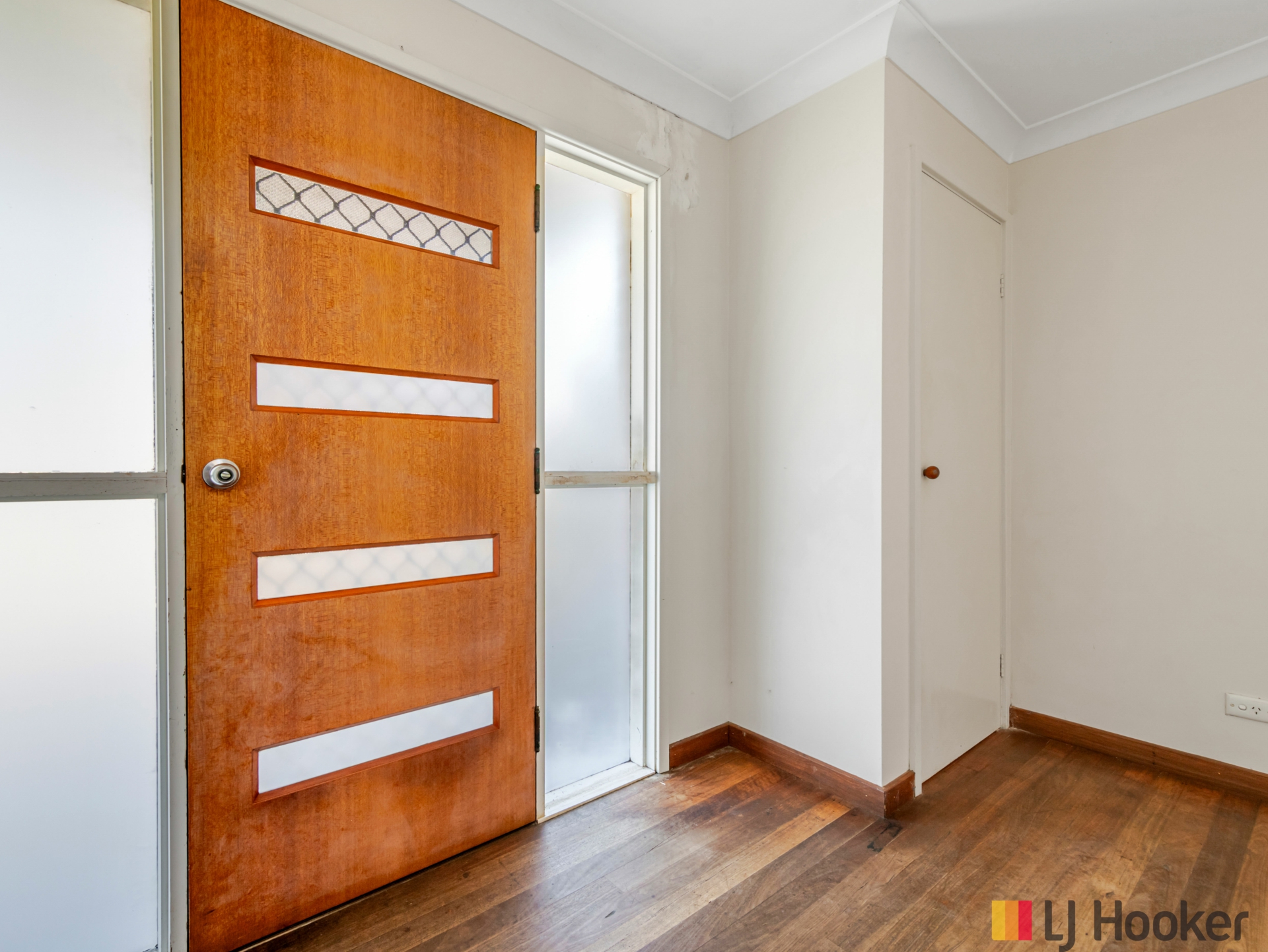 85 Tallawang Avenue — photo 20 of 30