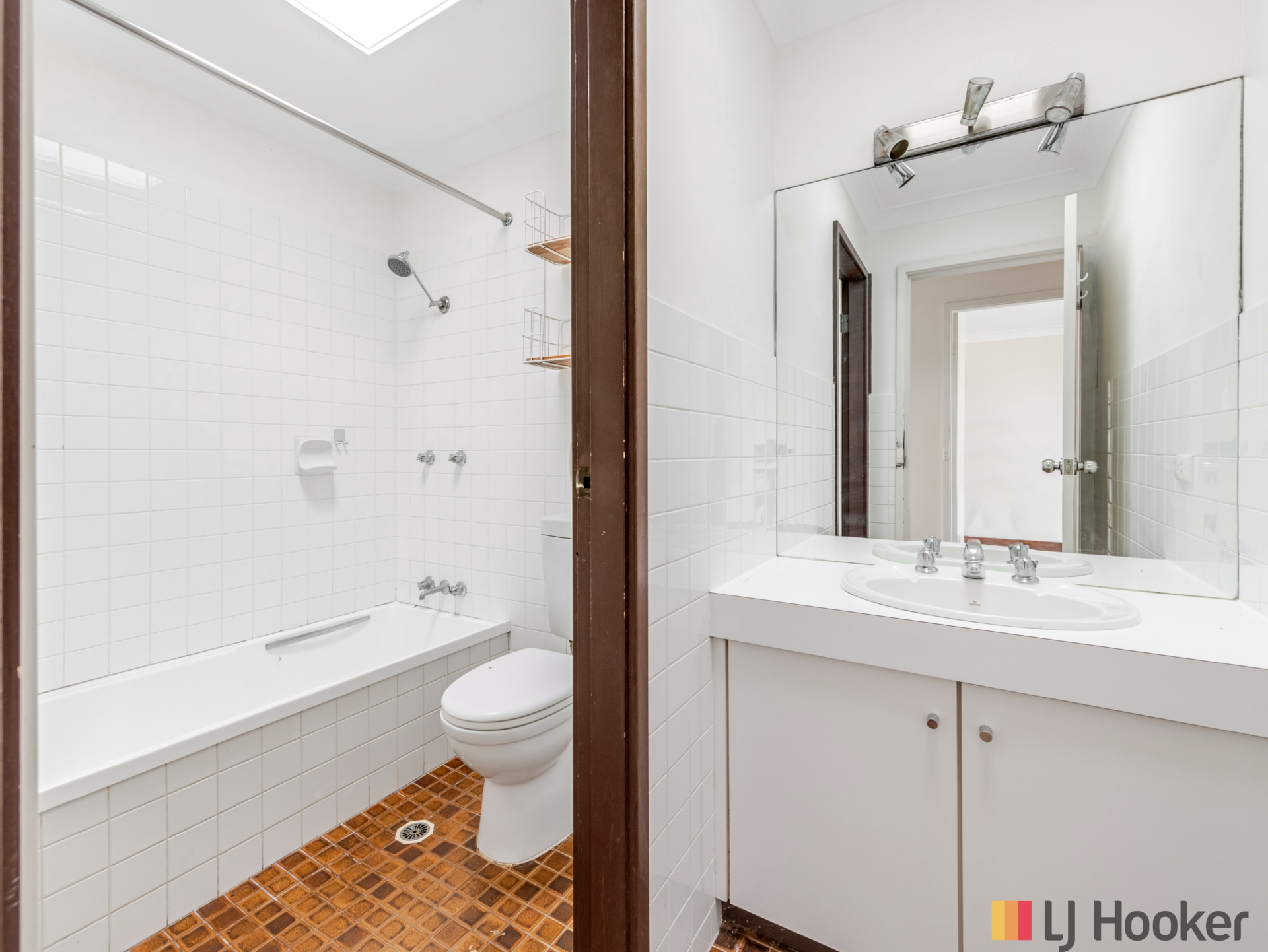 85 Tallawang Avenue — photo 22 of 30