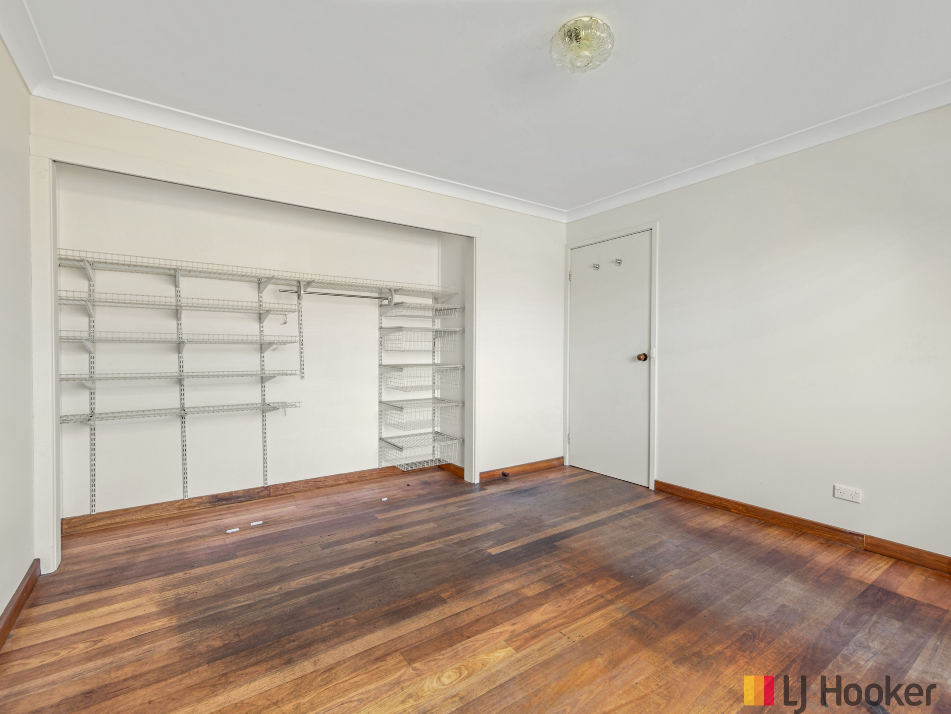 85 Tallawang Avenue — photo 23 of 30