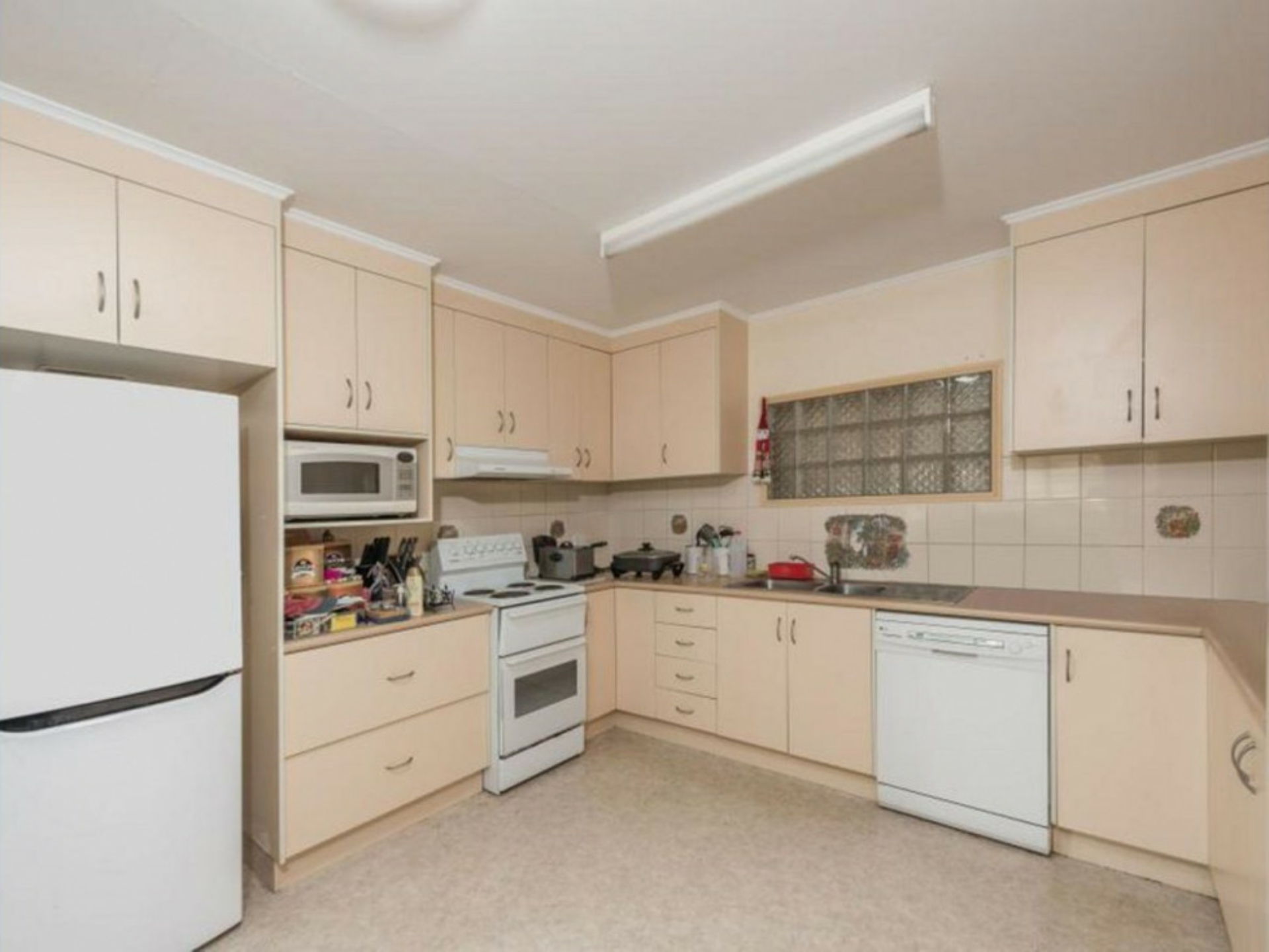 12 Halpin Street Norville QLD