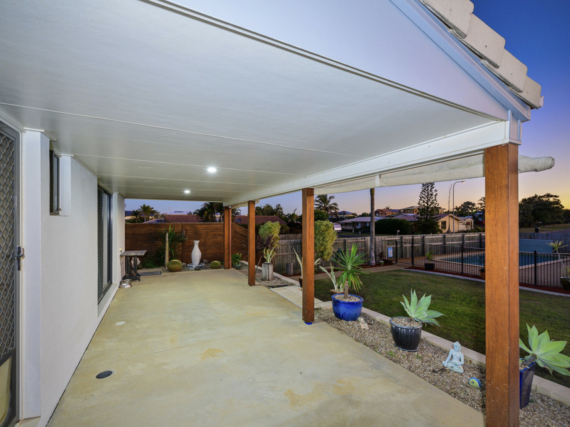3 Arunda Street Coral Cove QLD