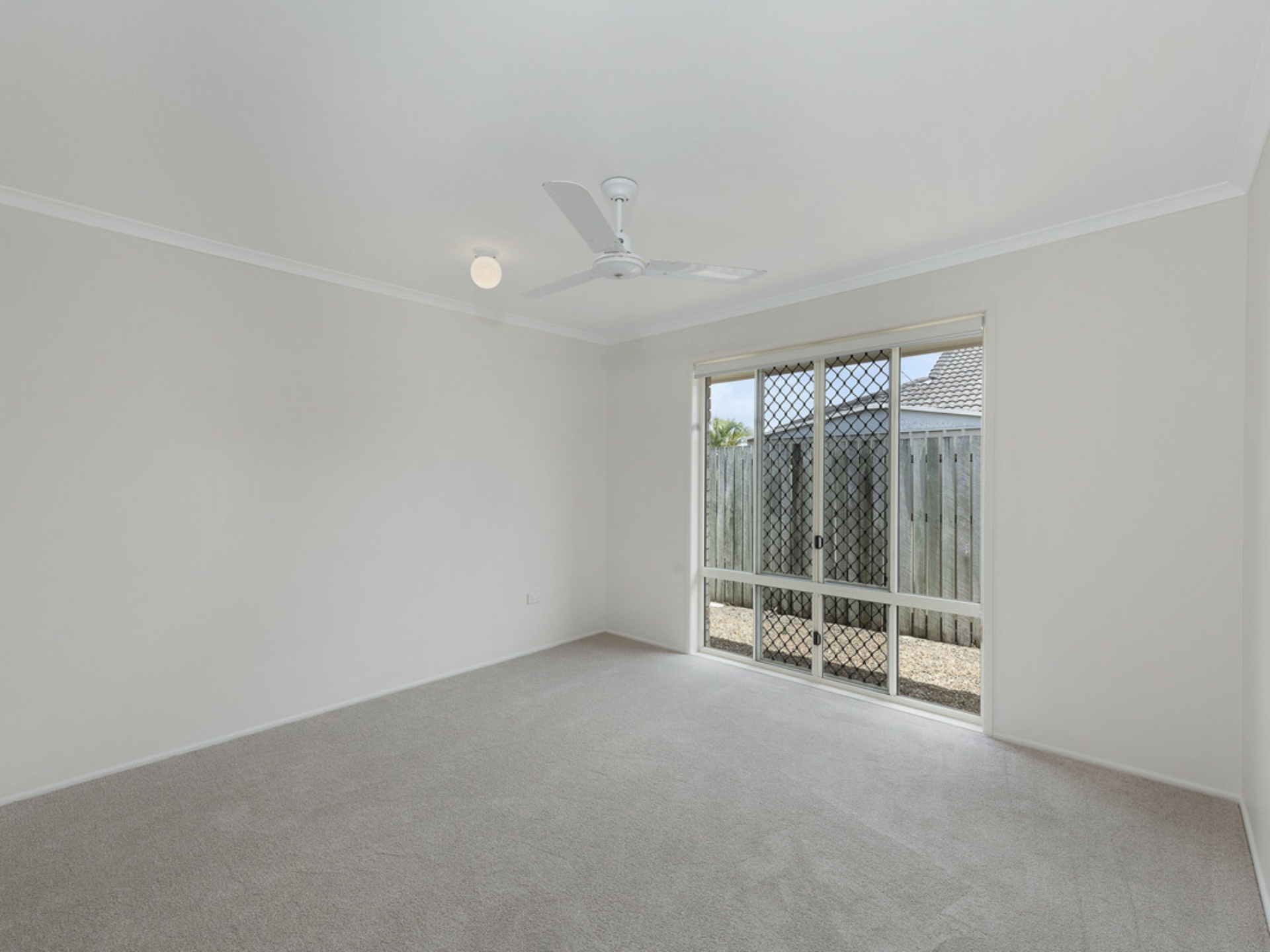 26 Chancellor Drive, AVENELL HEIGHTS