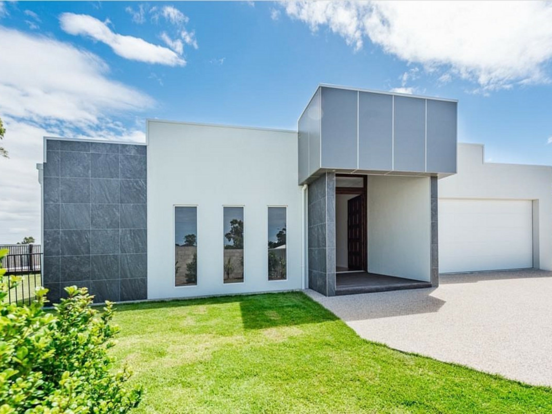 5 Anchorage Court, BARGARA