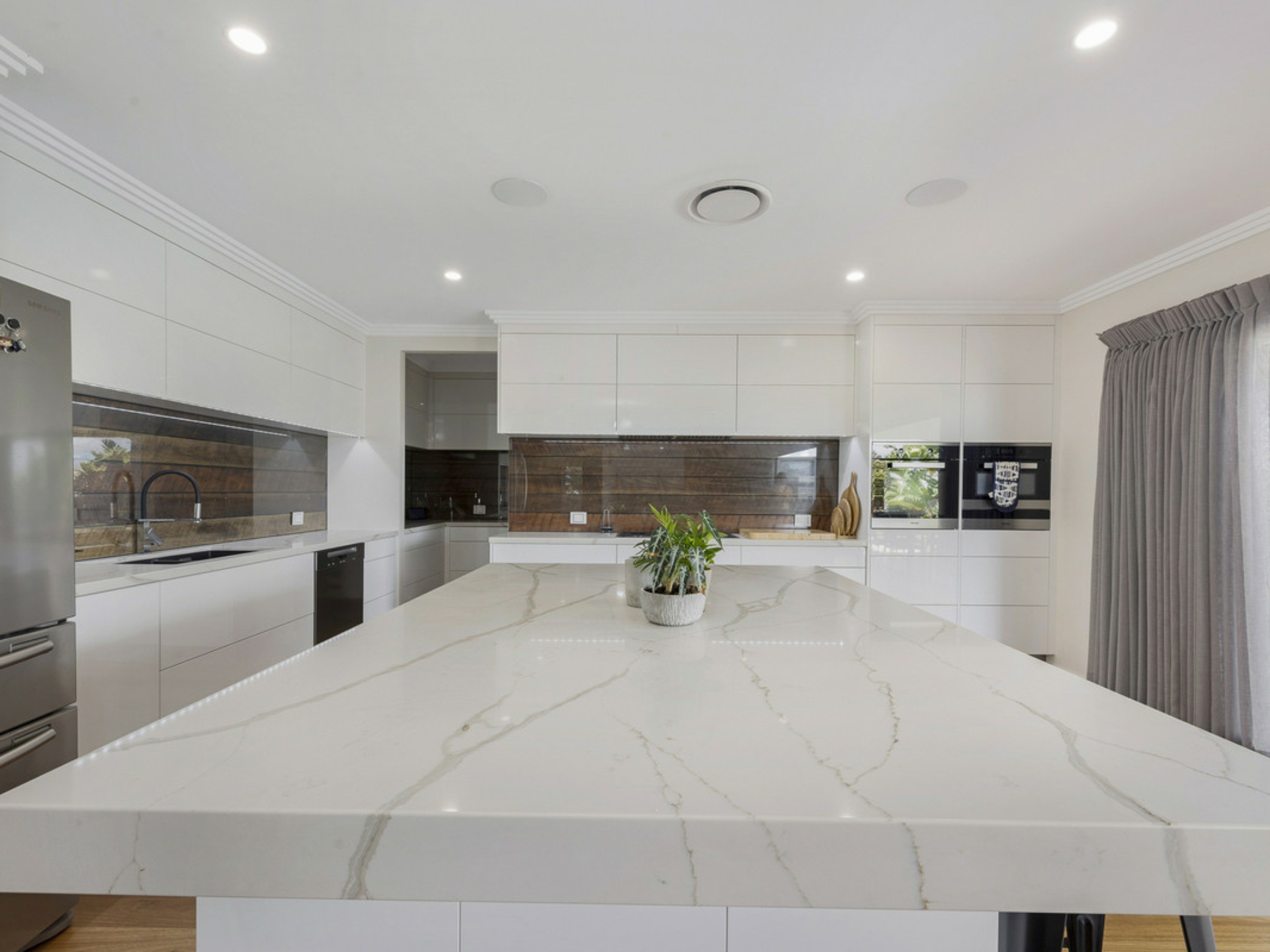 5 Anchorage Court, BARGARA