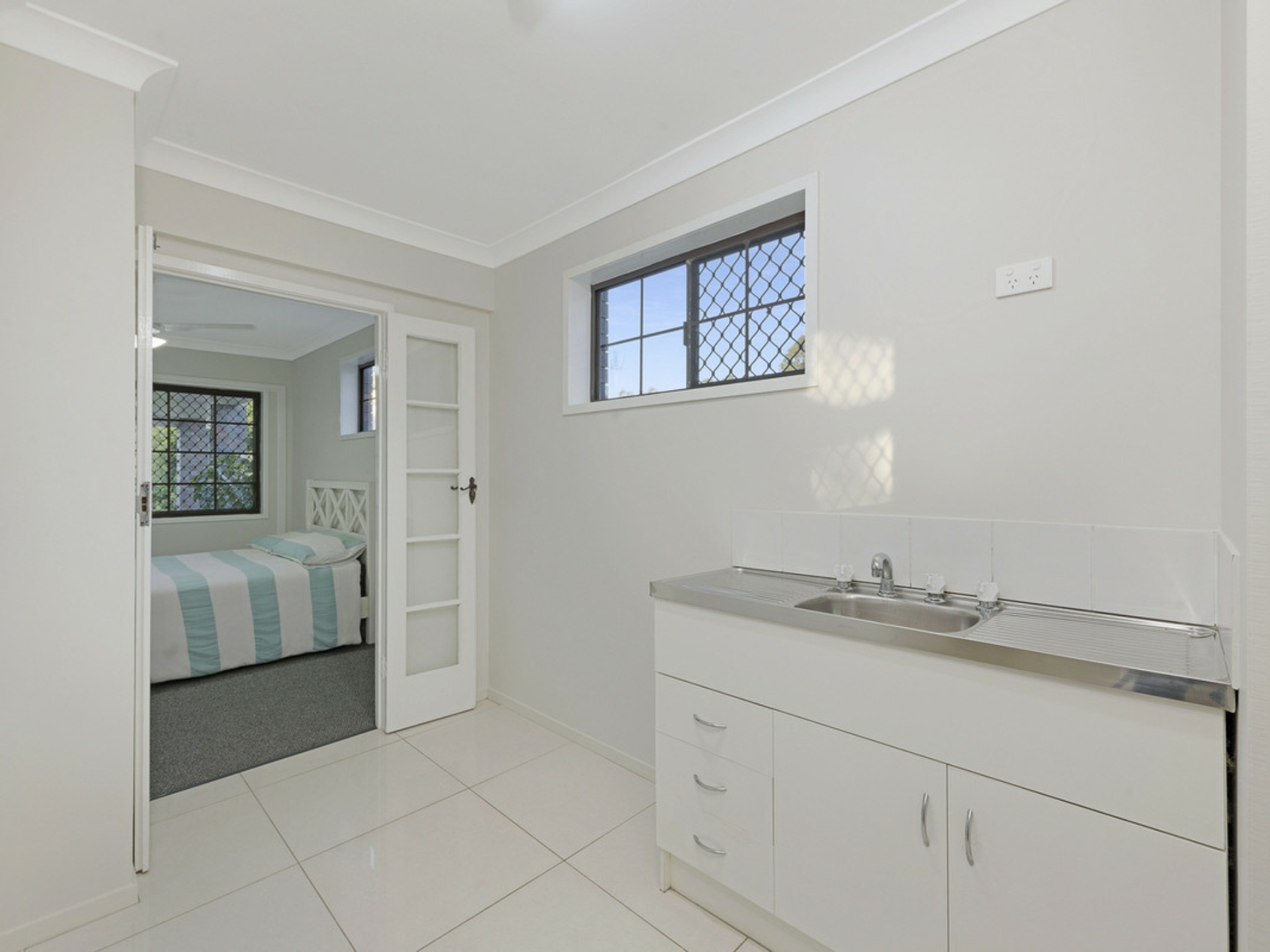 19 Arstall Street, MILLBANK