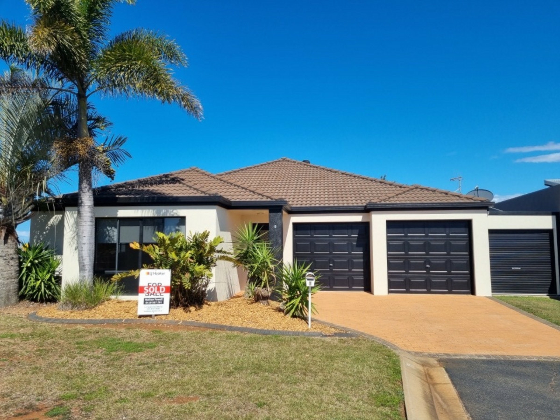 1 Belmonte Drive Coral Cove QLD