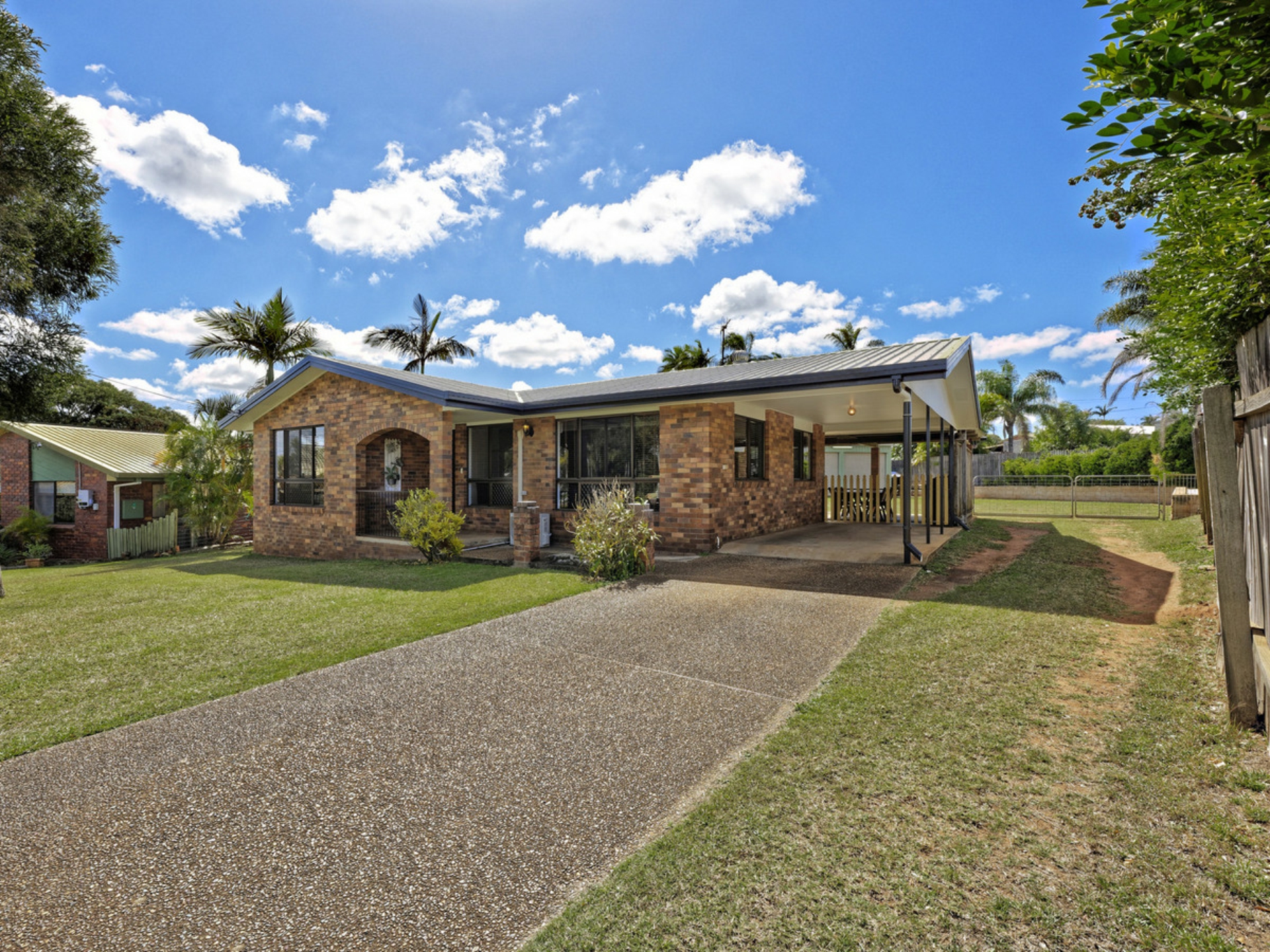 6 Boronia Court Avoca QLD