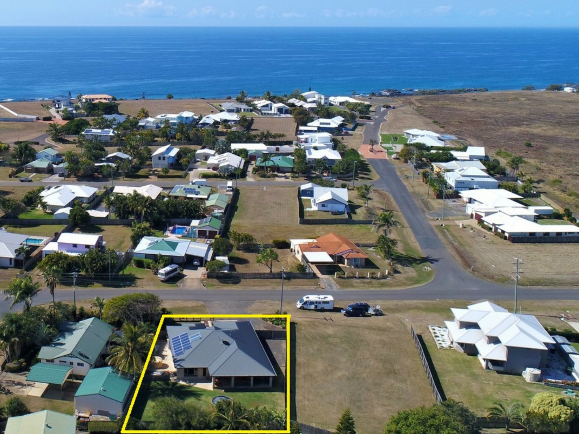 16 Logan Road Innes Park QLD