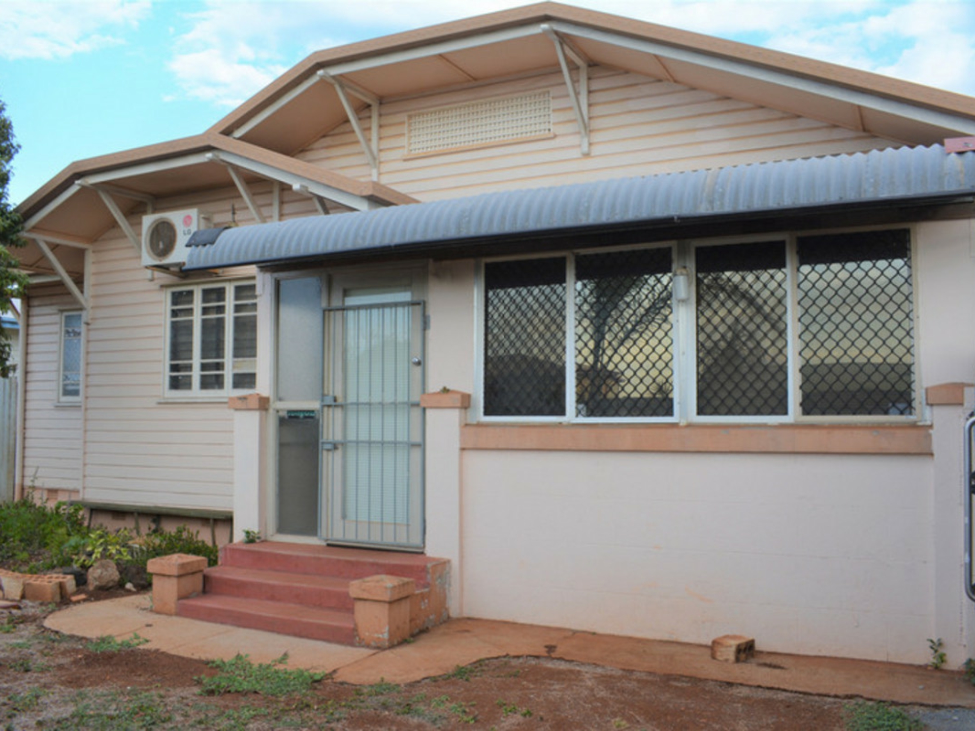 340 Bargara Road Rubyanna QLD