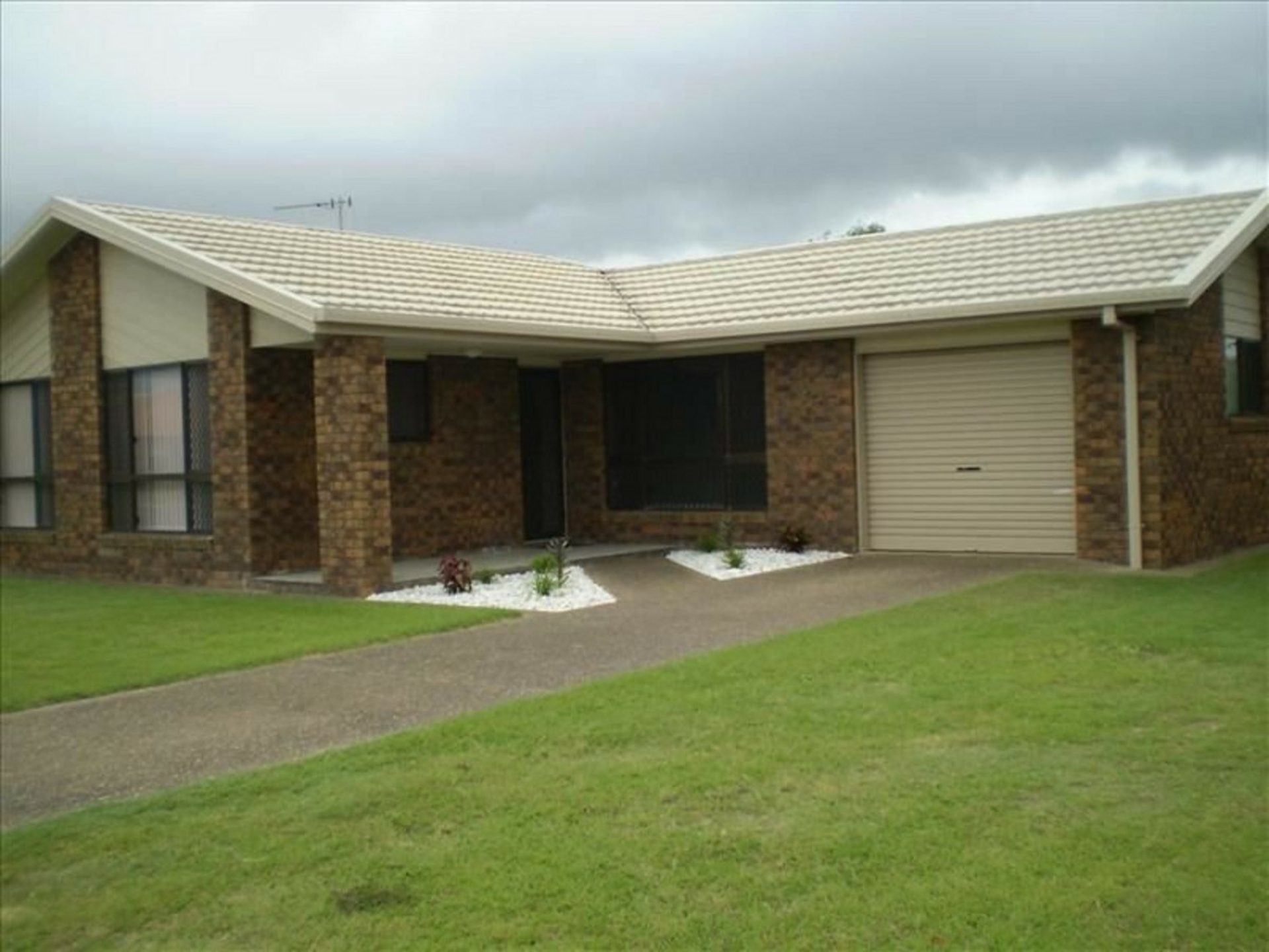 89 McCarthy Road, AVENELL HEIGHTS