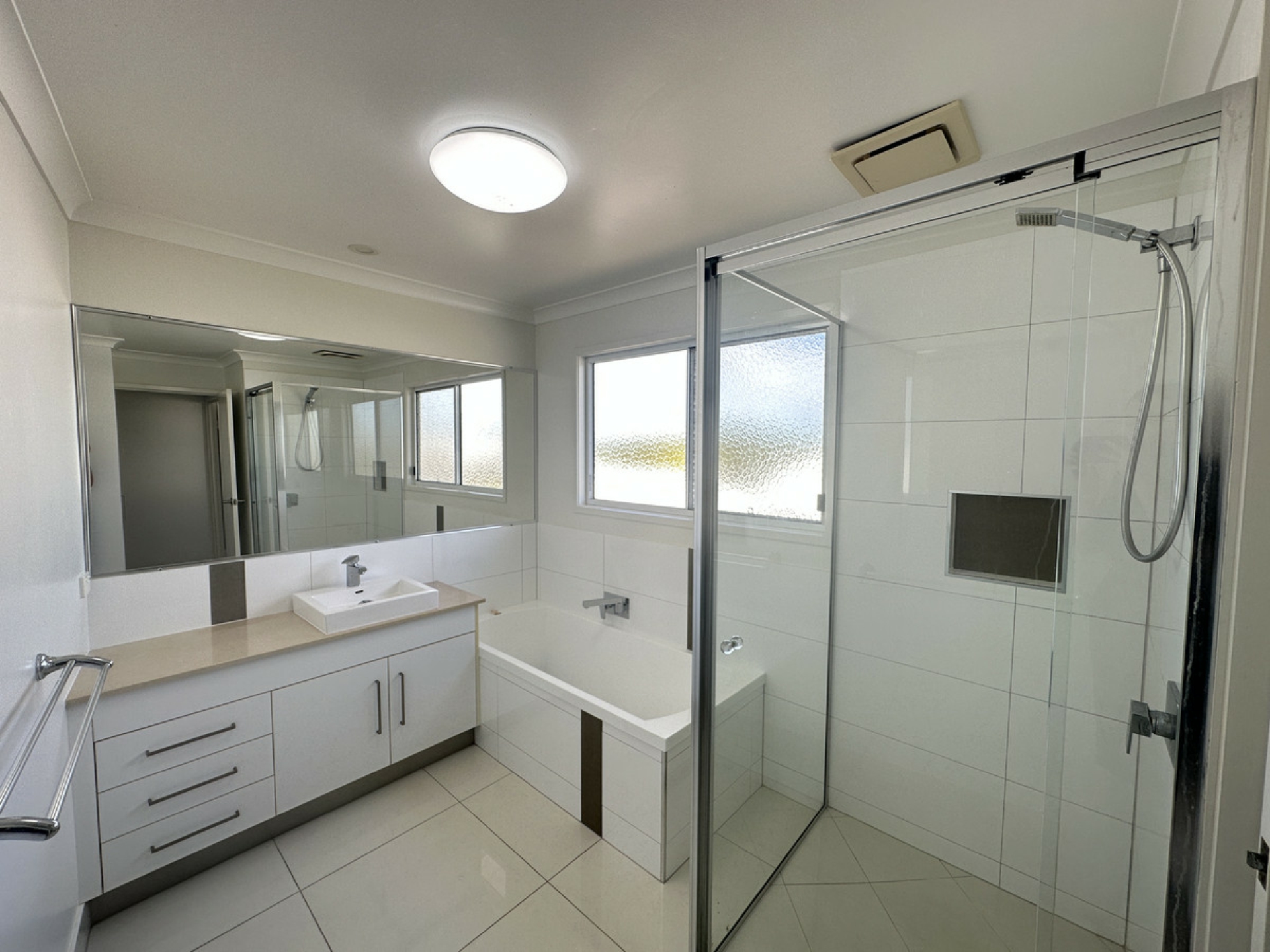 27 Masthead Drive, BARGARA