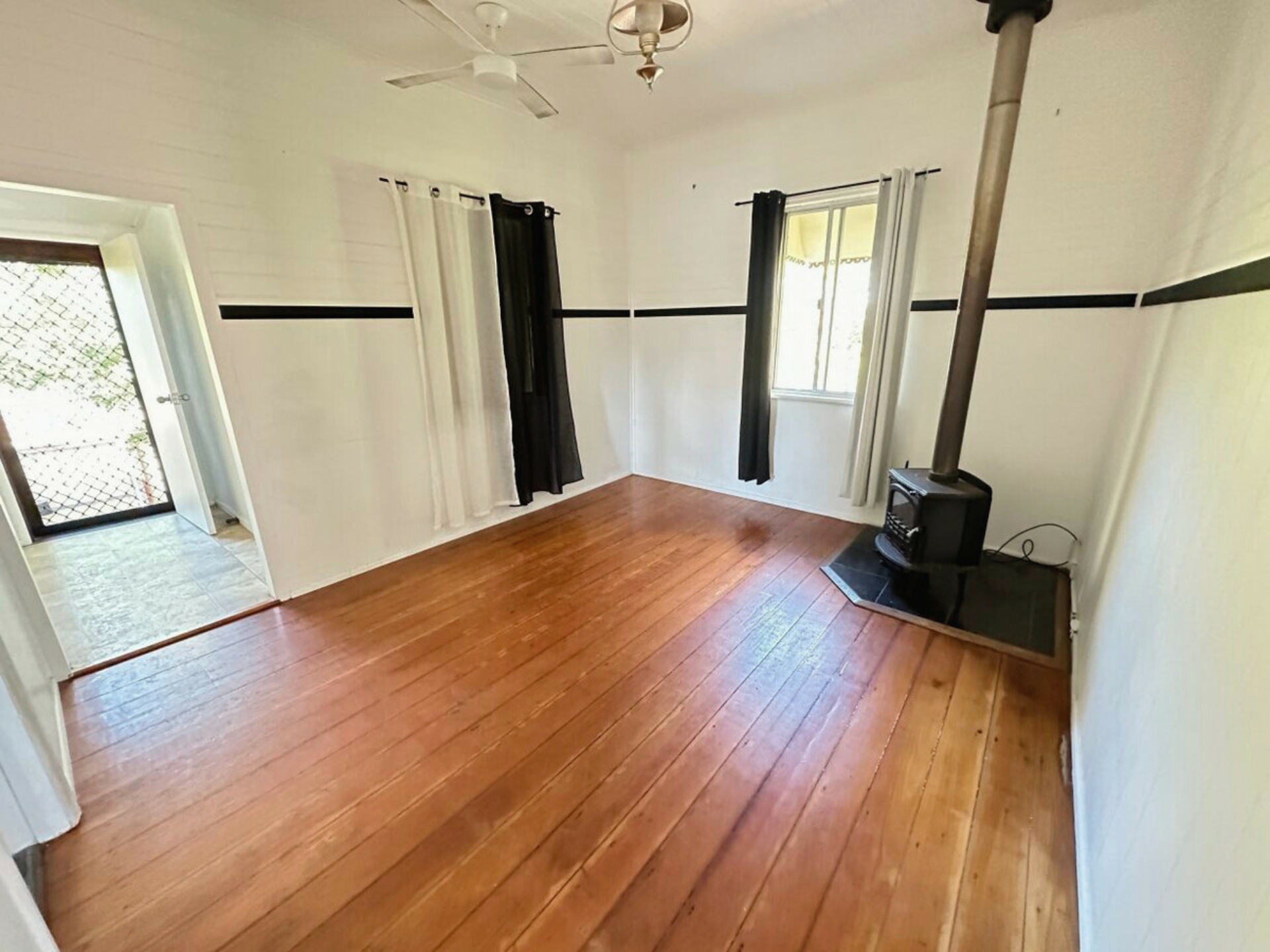 9 FE Walker Street, BUNDABERG SOUTH