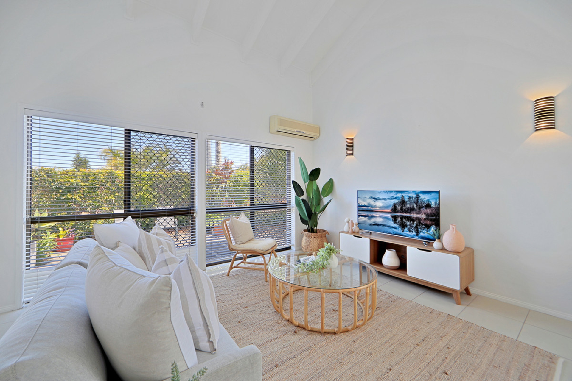 7 Majestic Place, CORAL COVE
