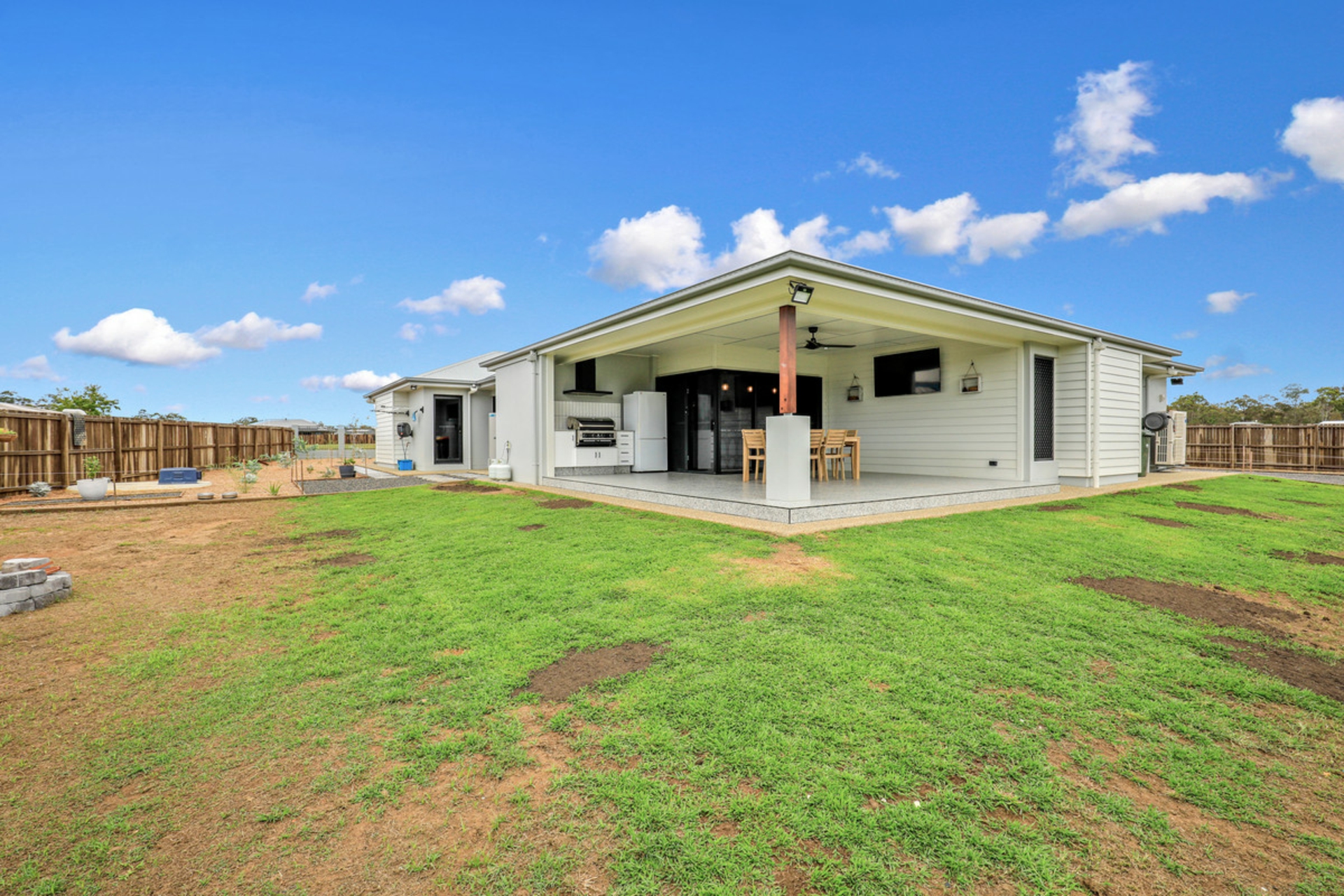 60 Fantail Place Sharon QLD Property Details LJ Hooker