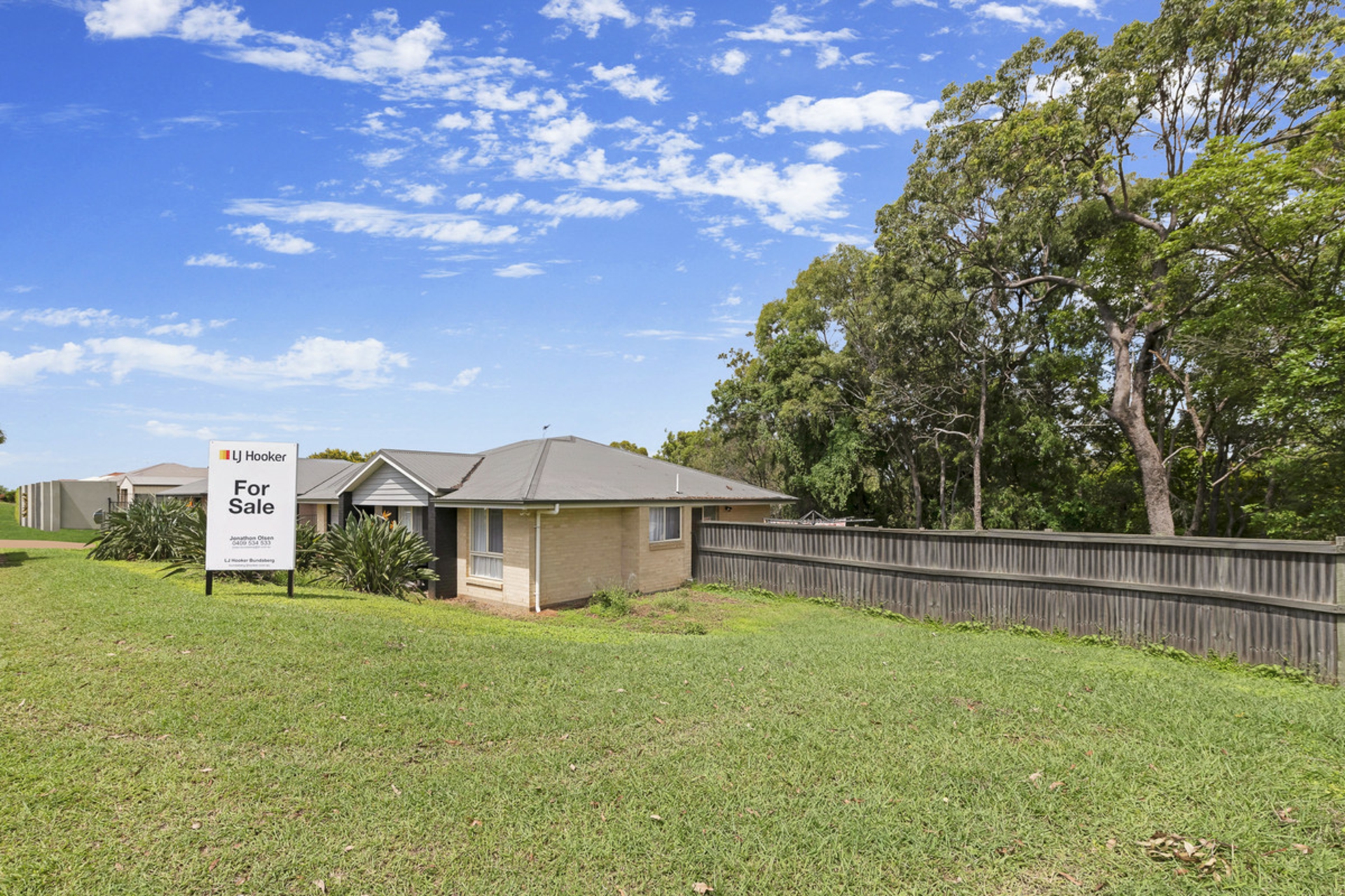 2 Neville Drive, Branyan