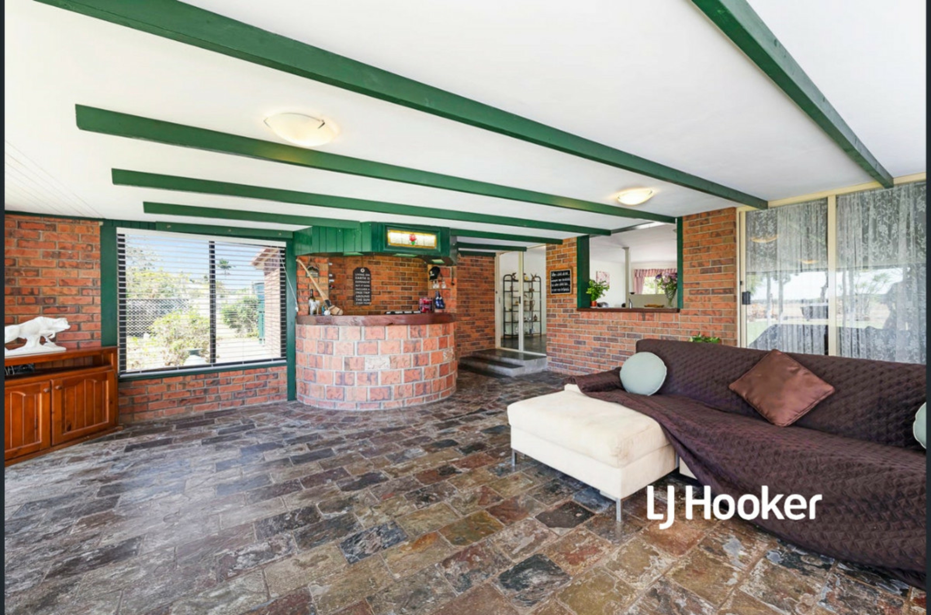 33 Davenport Drive, COONARR