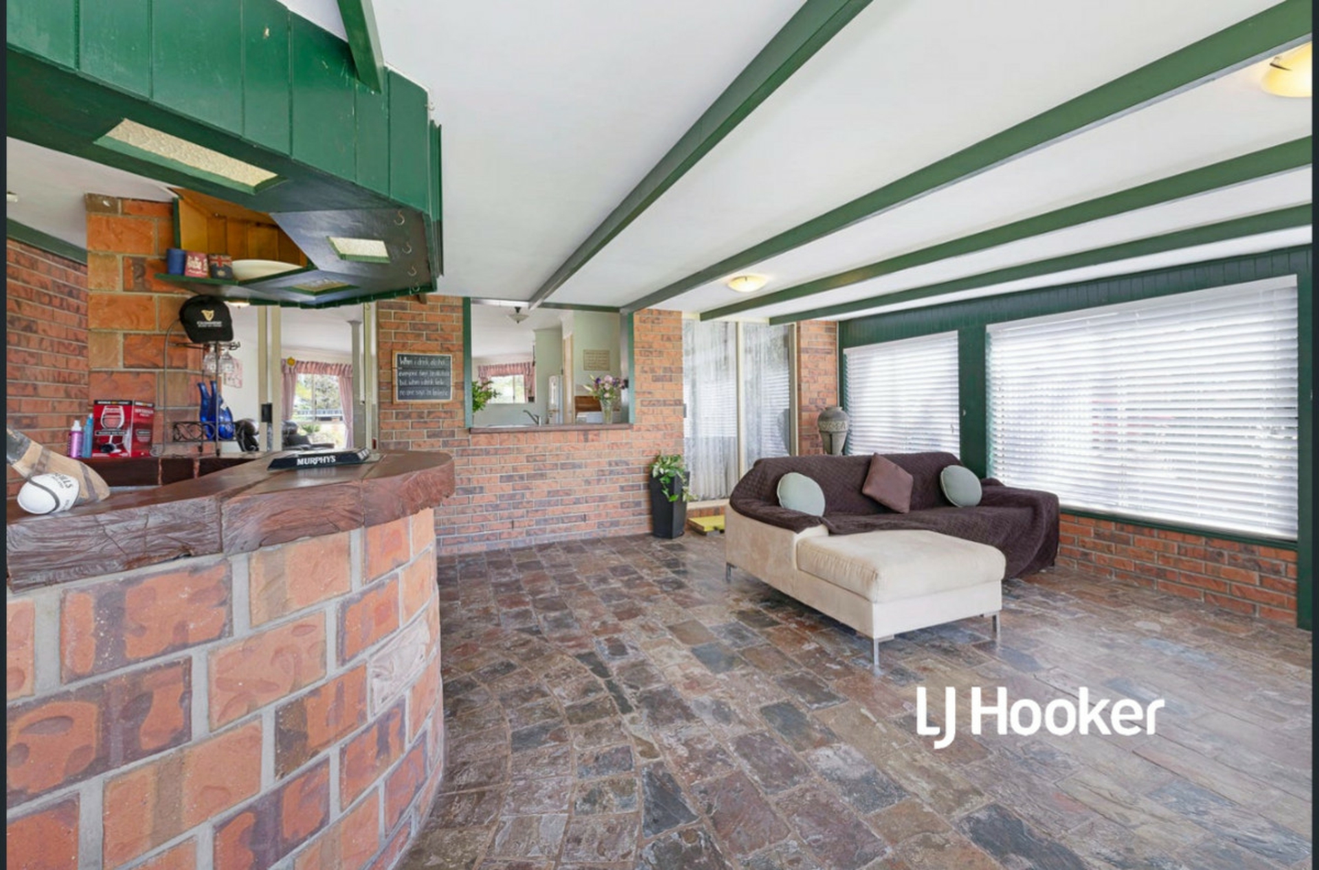 33 Davenport Drive, COONARR