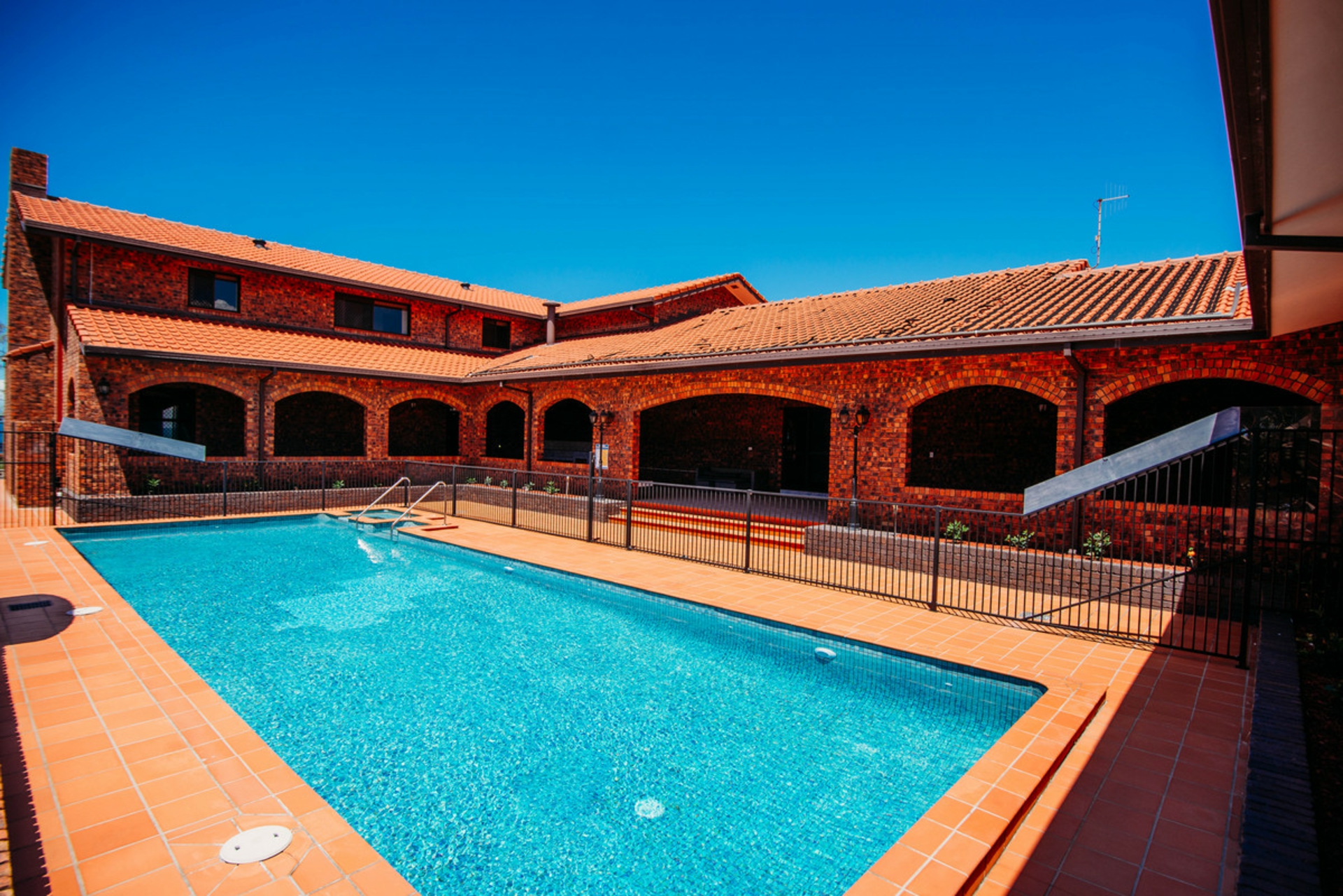 Coral Cove, 4670