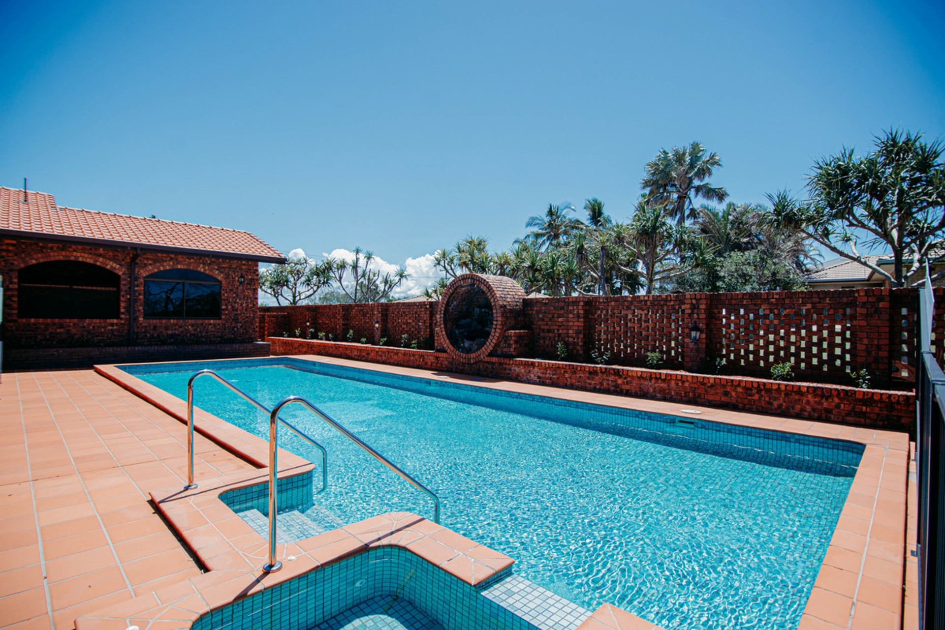 Coral Cove, 4670