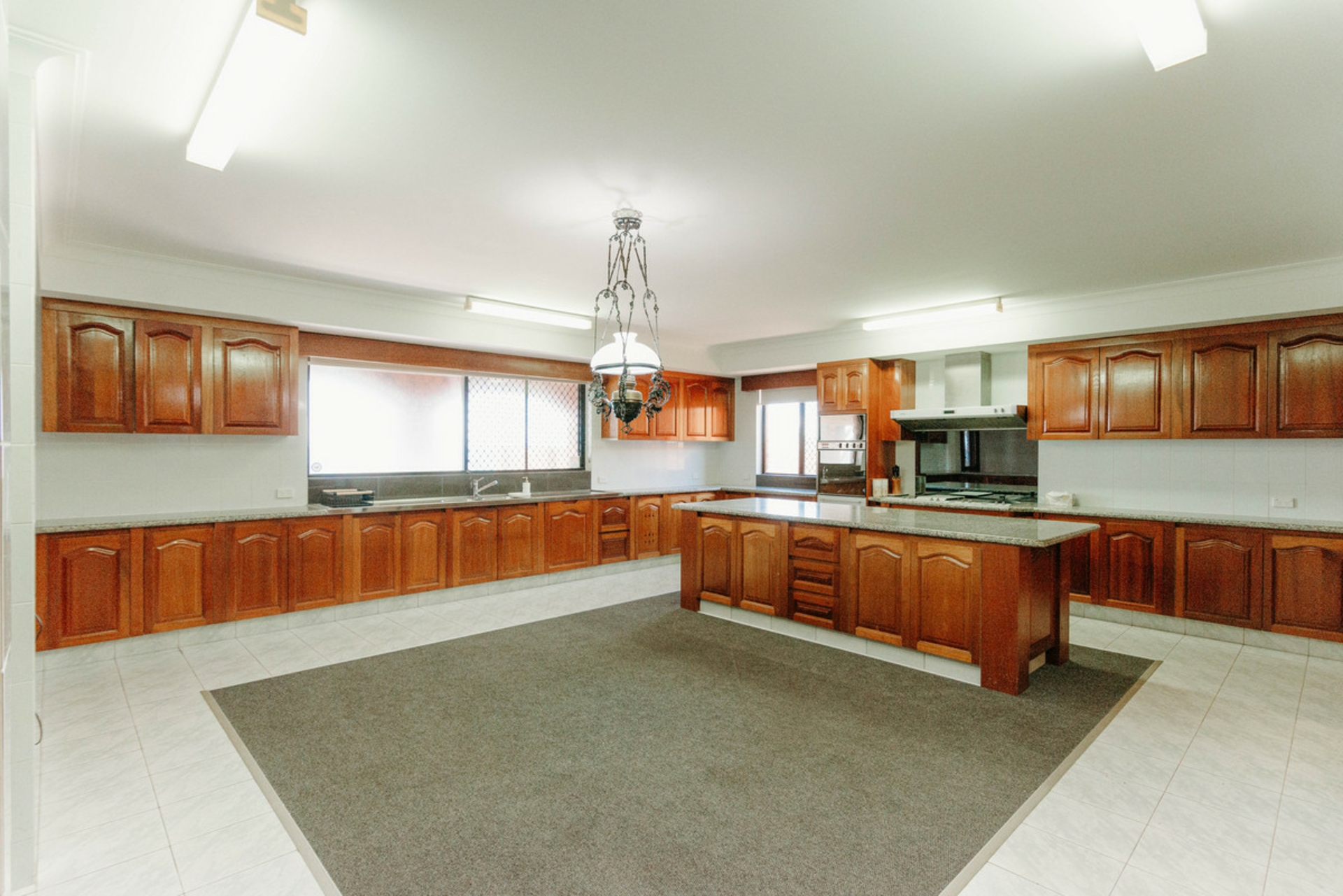 Coral Cove, 4670