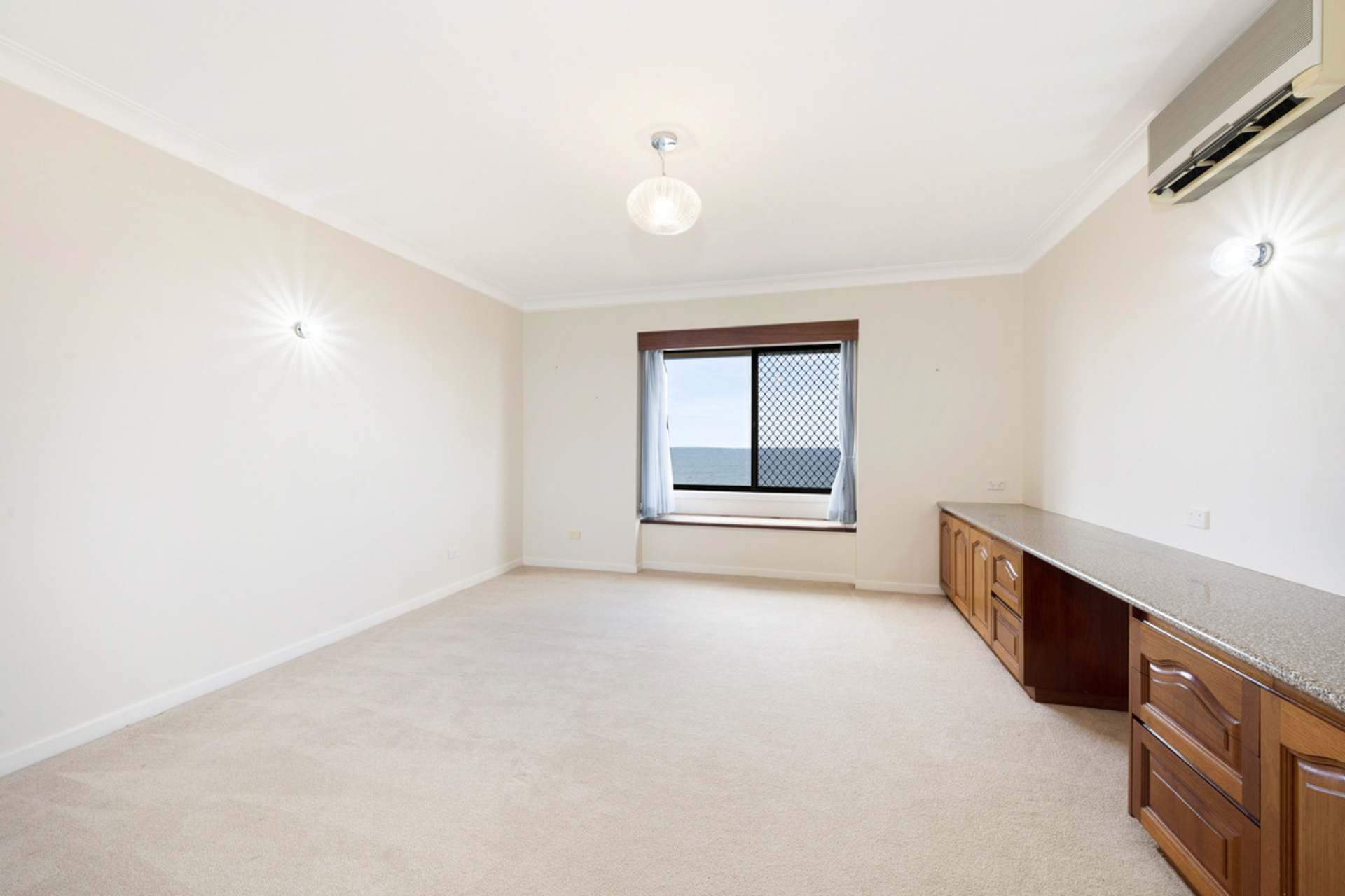 Coral Cove, 4670