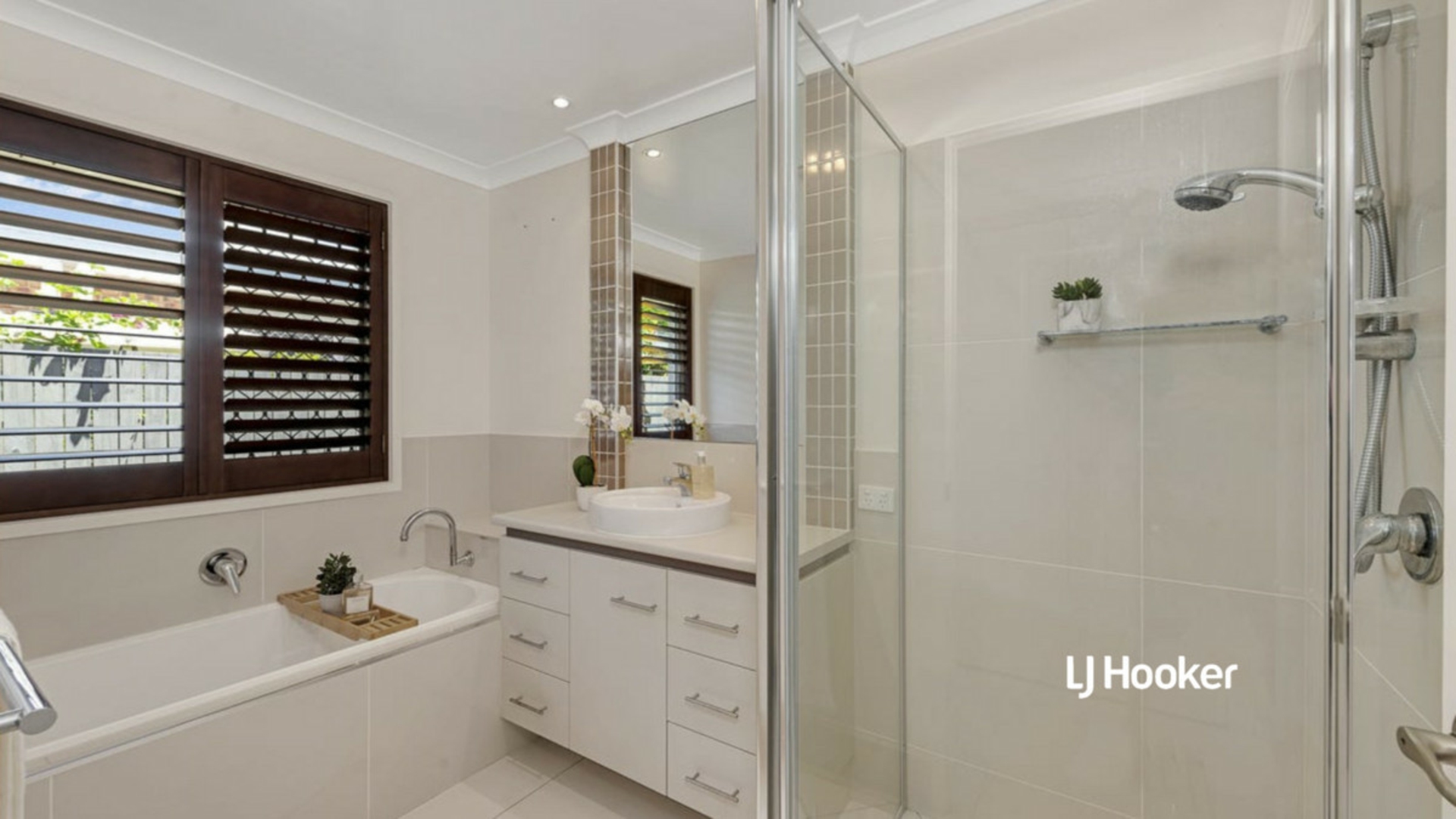 27 Garson Drive, BARGARA